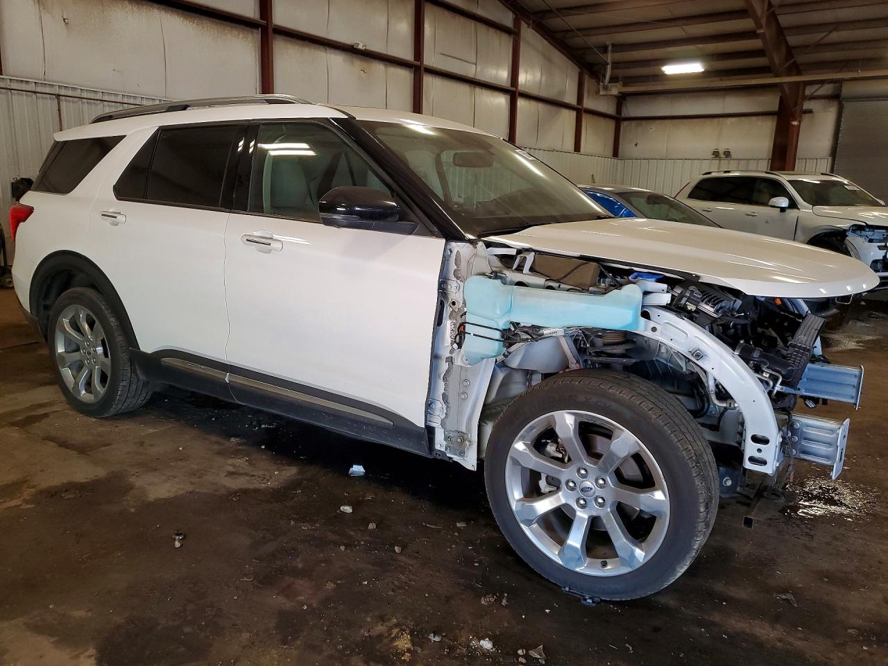 2020 Ford Explorer Platinum White vin: 1FM5K8HC9LGA61142