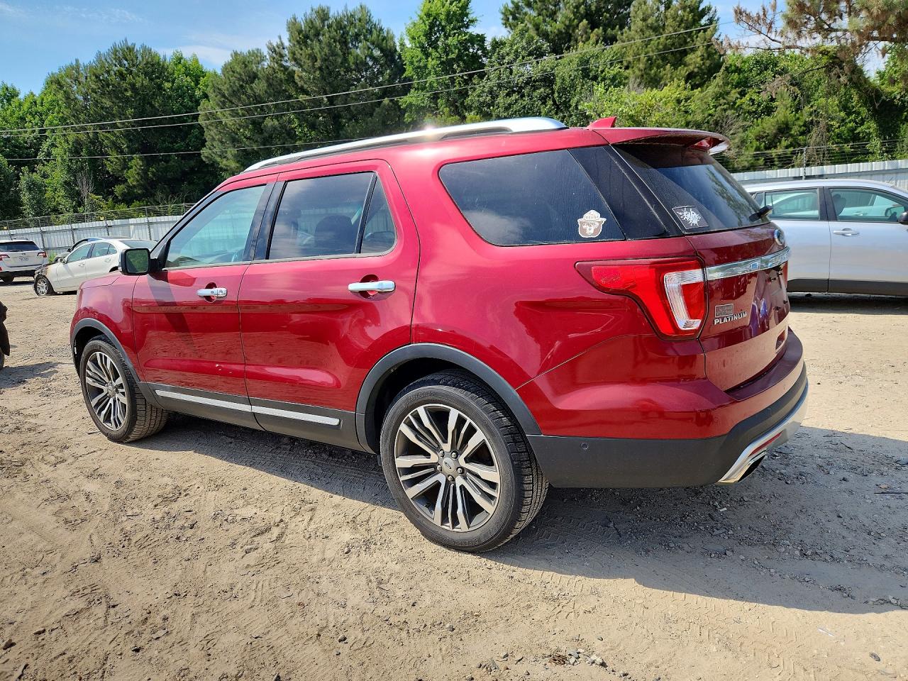 2017 Ford Explorer Platinum Red vin: 1FM5K8HT2HGA08516