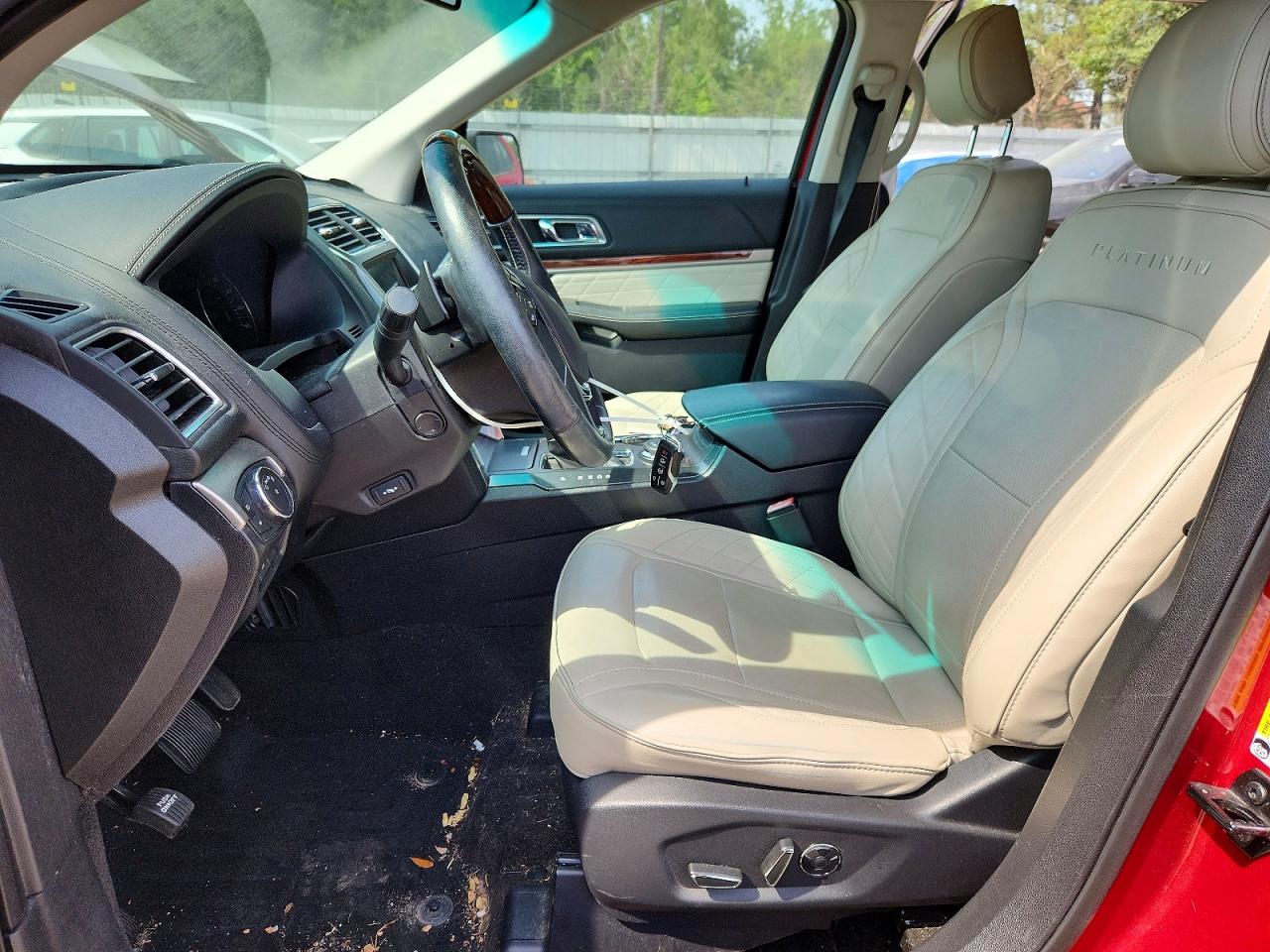 2017 Ford Explorer Platinum Red vin: 1FM5K8HT2HGA08516