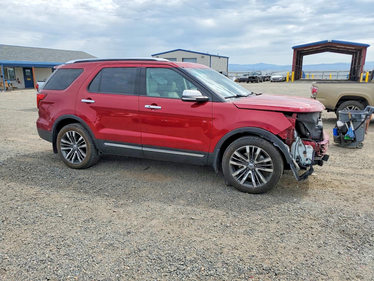 2016 Ford Explorer Platinum Burgundy vin: 1FM5K8HT6GGC66312