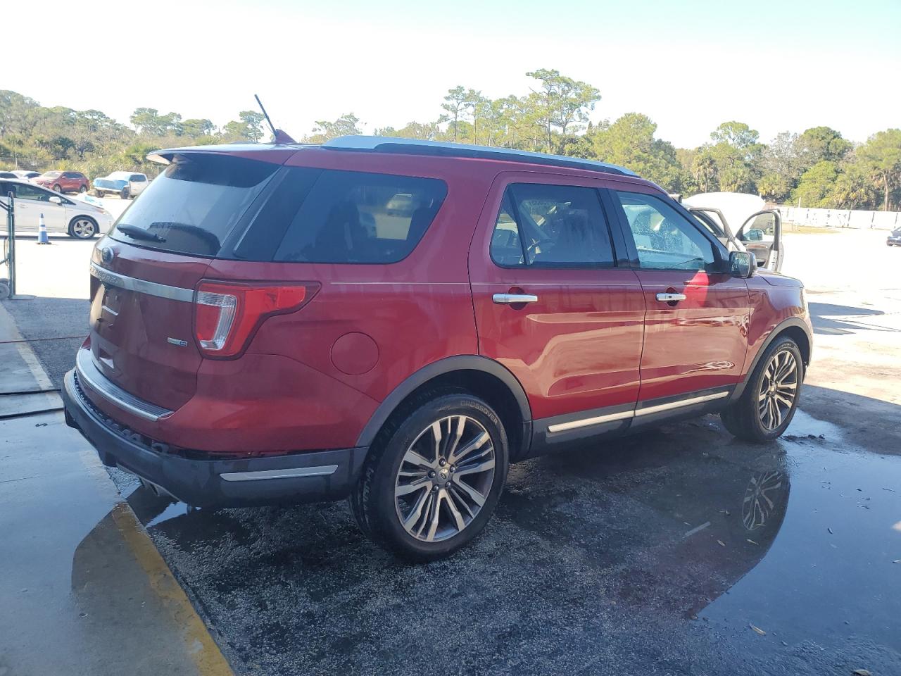 2019 Ford Explorer Platinum Maroon vin: 1FM5K8HT6KGA58469
