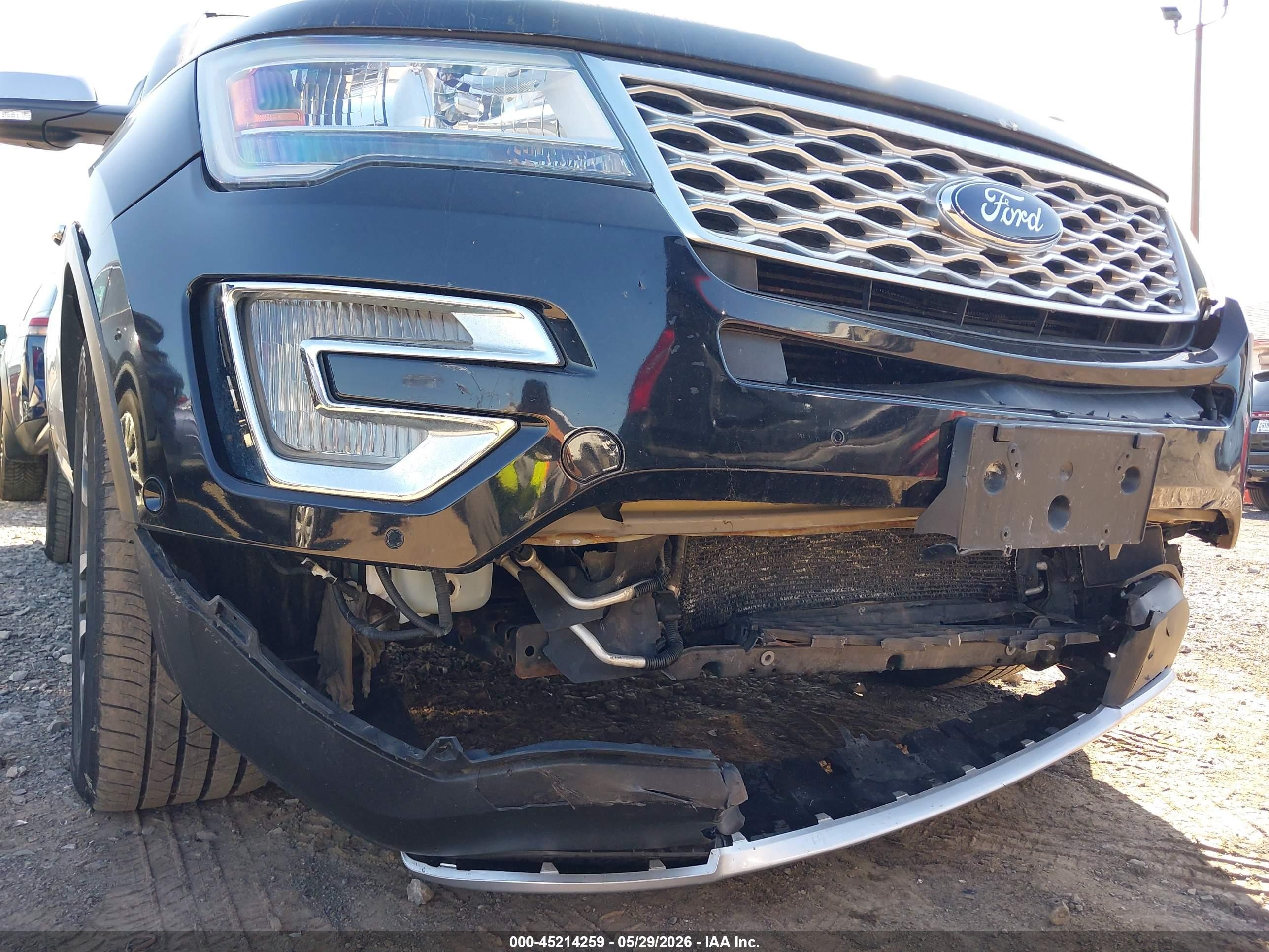 2016 Ford Explorer Platinum Черный vin: 1FM5K8HT7GGB85075