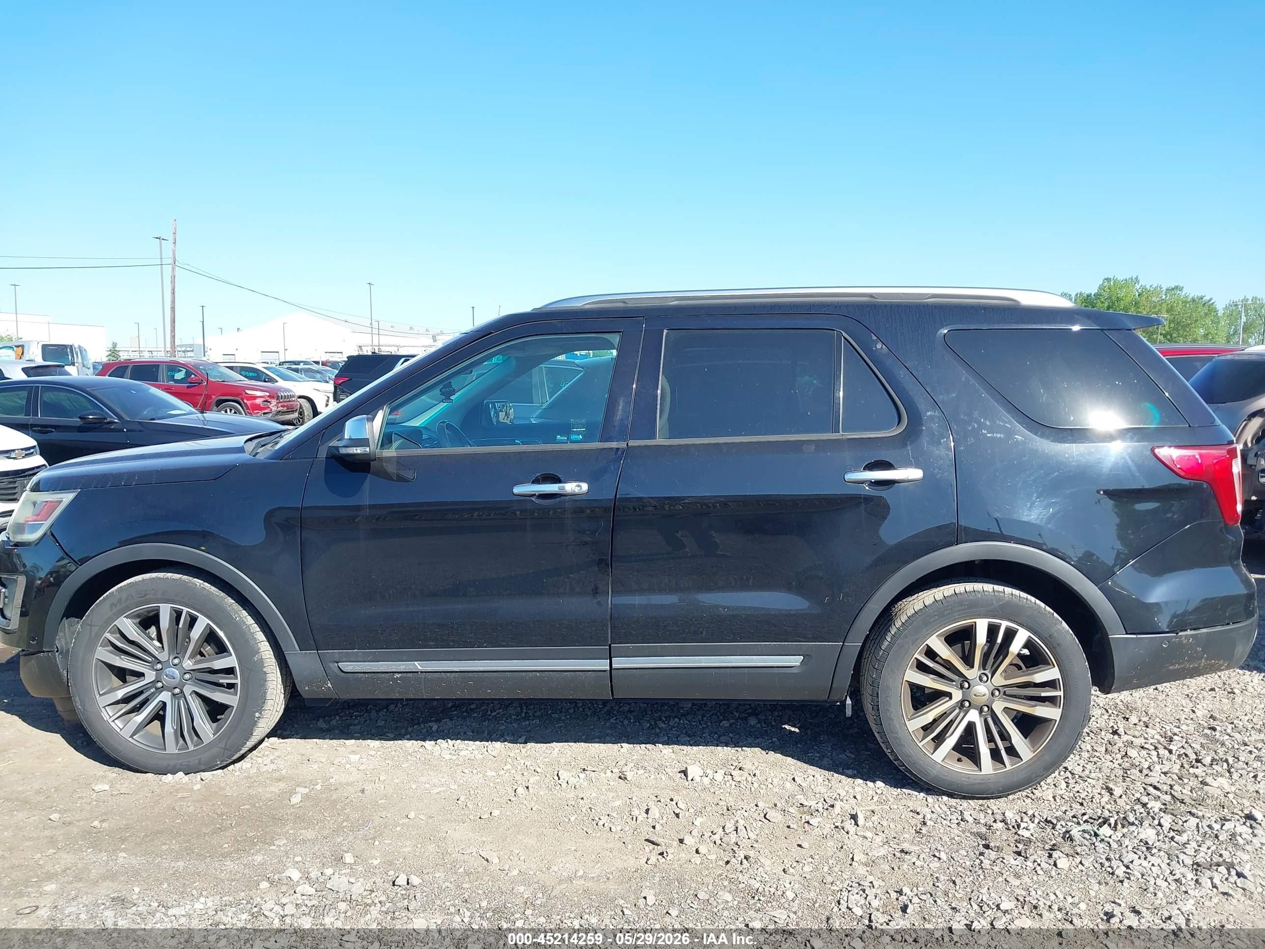 2016 Ford Explorer Platinum Черный vin: 1FM5K8HT7GGB85075