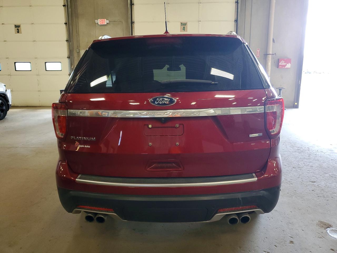 2018 Ford Explorer Platinum Red vin: 1FM5K8HT7JGB79252