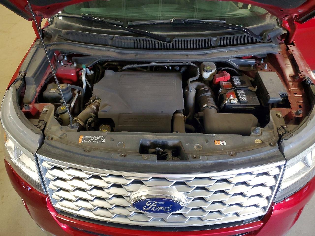 2018 Ford Explorer Platinum Red vin: 1FM5K8HT7JGB79252