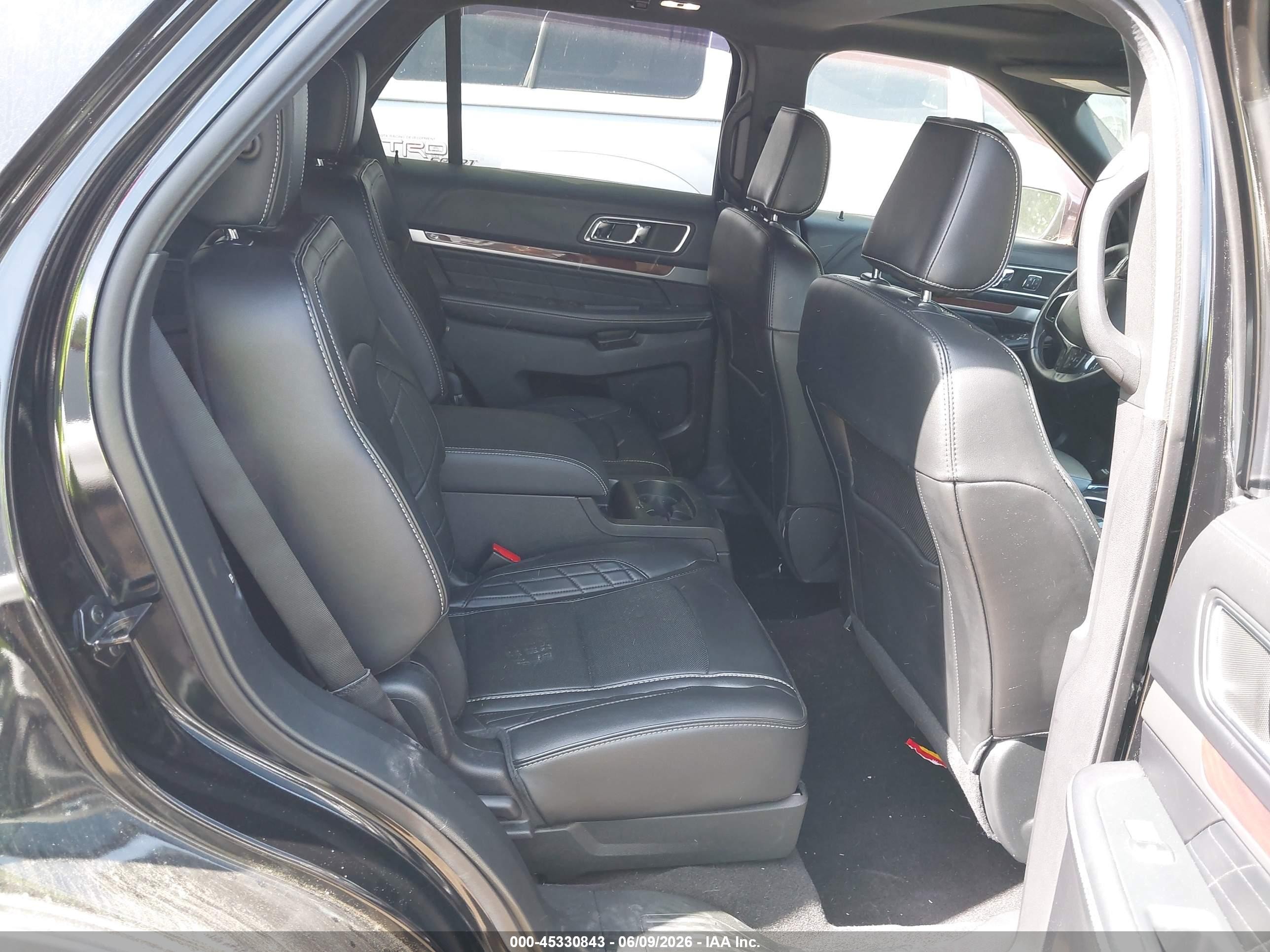2018 Ford Explorer Platinum Черный vin: 1FM5K8HT7JGC47579