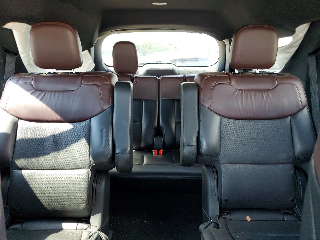 2022 Ford Explorer Platinum Черный vin: 1FM5K8HW2NNA06038