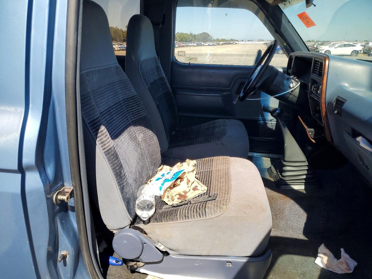 1989 Ford Bronco Ii Blue vin: 1FMBU14T0KUA03687