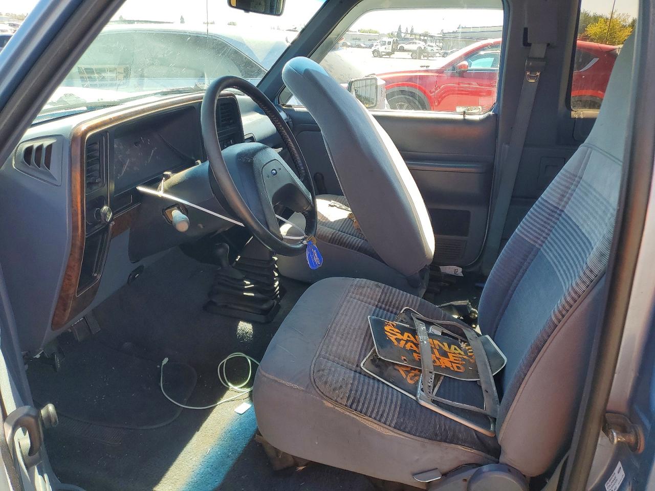 1989 Ford Bronco Ii Blue vin: 1FMBU14T0KUA03687