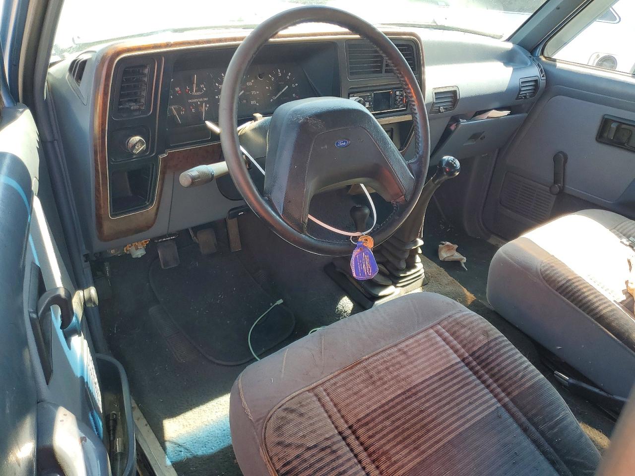 1989 Ford Bronco Ii Blue vin: 1FMBU14T0KUA03687