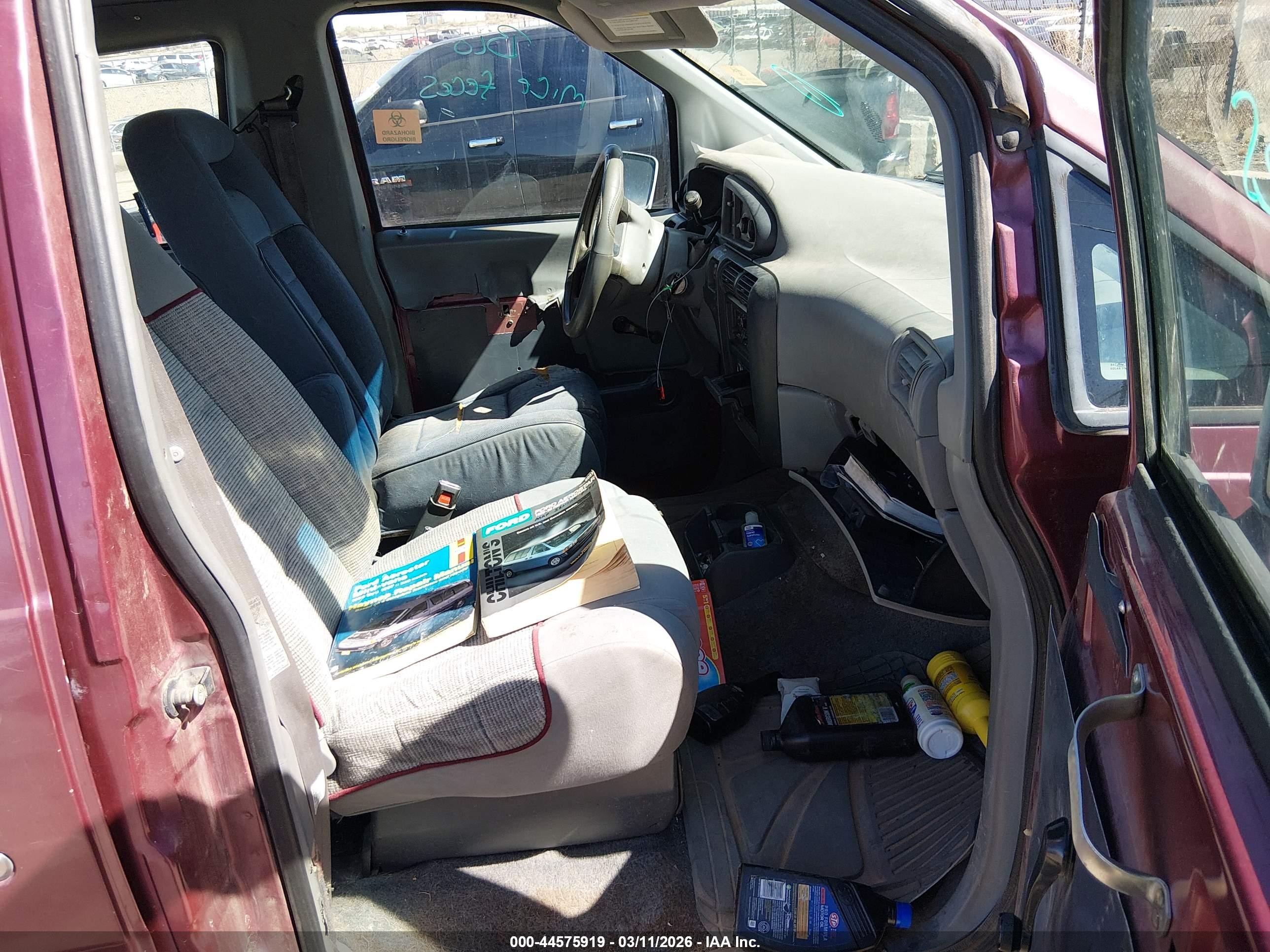 1995 Ford Aerostar   Red vin: 1FMCA11U0SZB79877