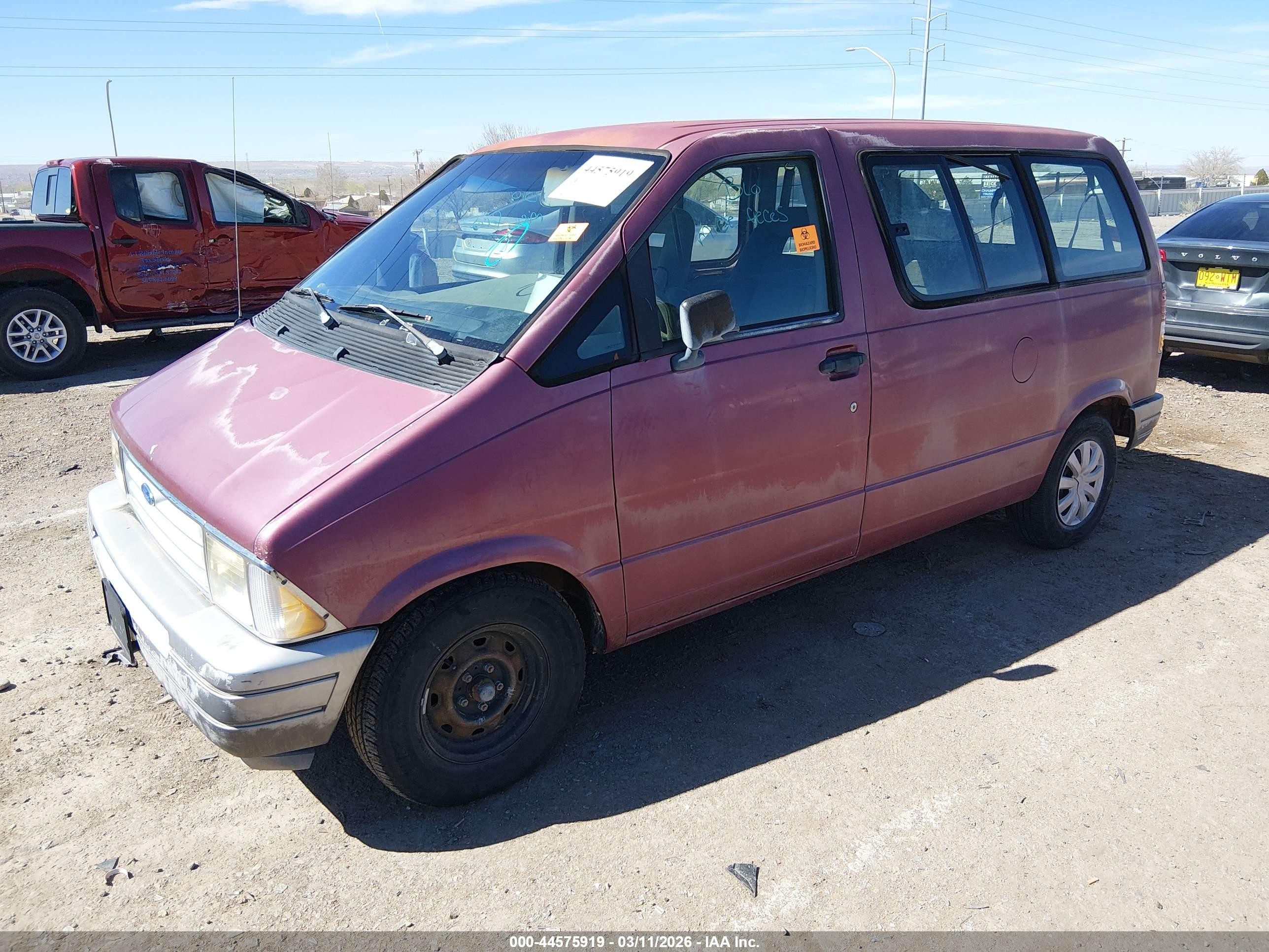 1995 Ford Aerostar   Red vin: 1FMCA11U0SZB79877