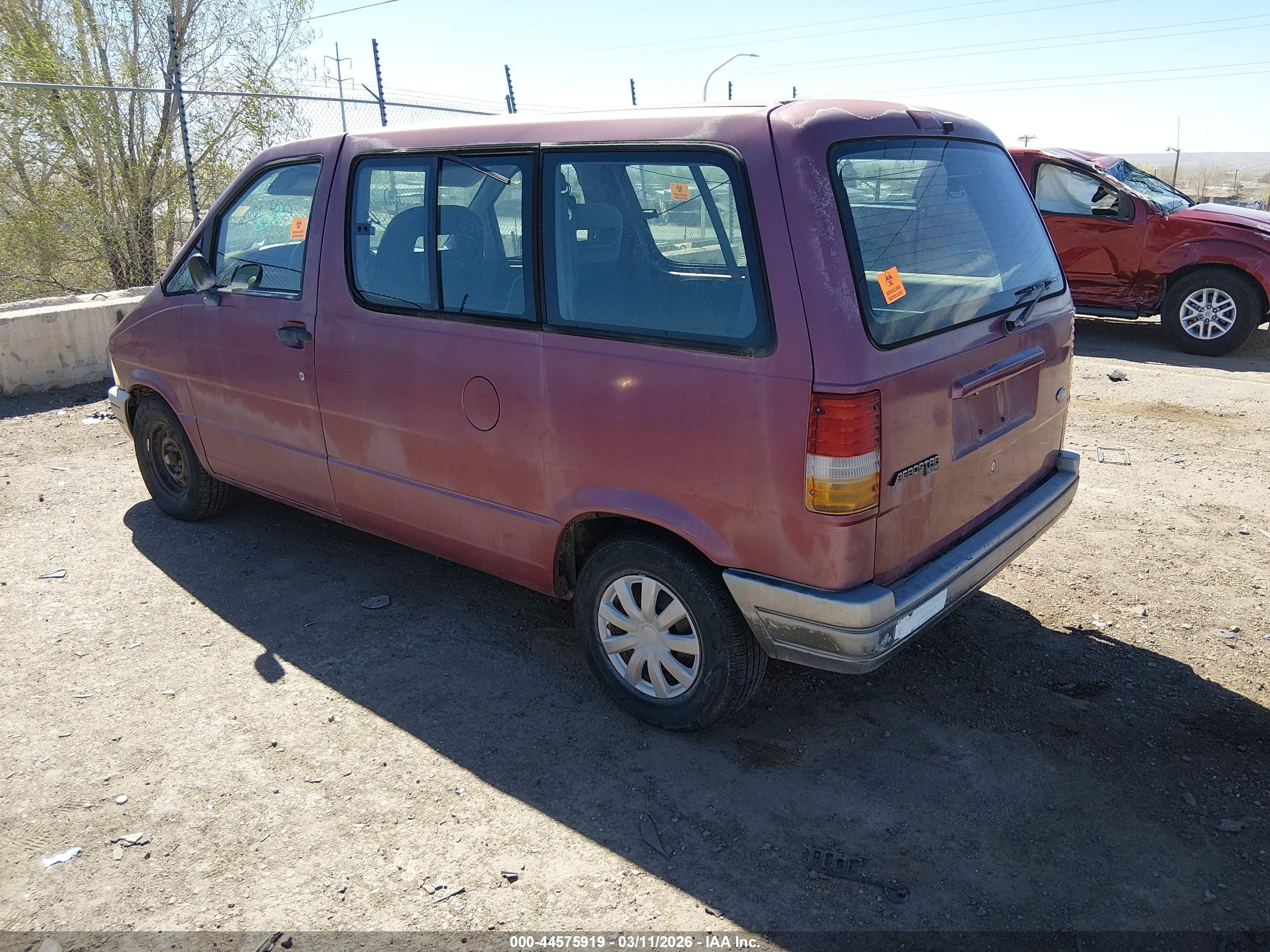1995 Ford Aerostar   Red vin: 1FMCA11U0SZB79877