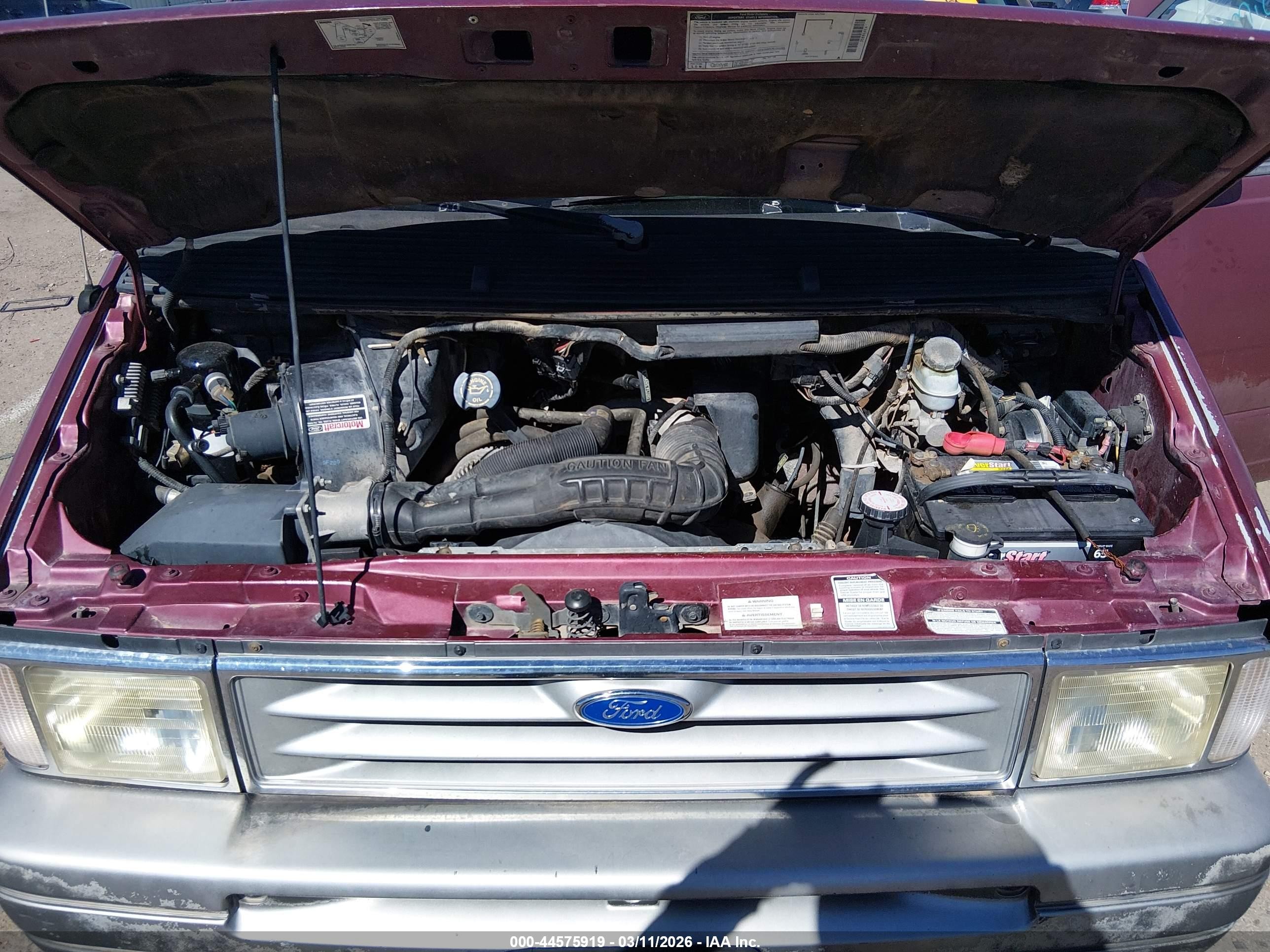 1995 Ford Aerostar   Red vin: 1FMCA11U0SZB79877