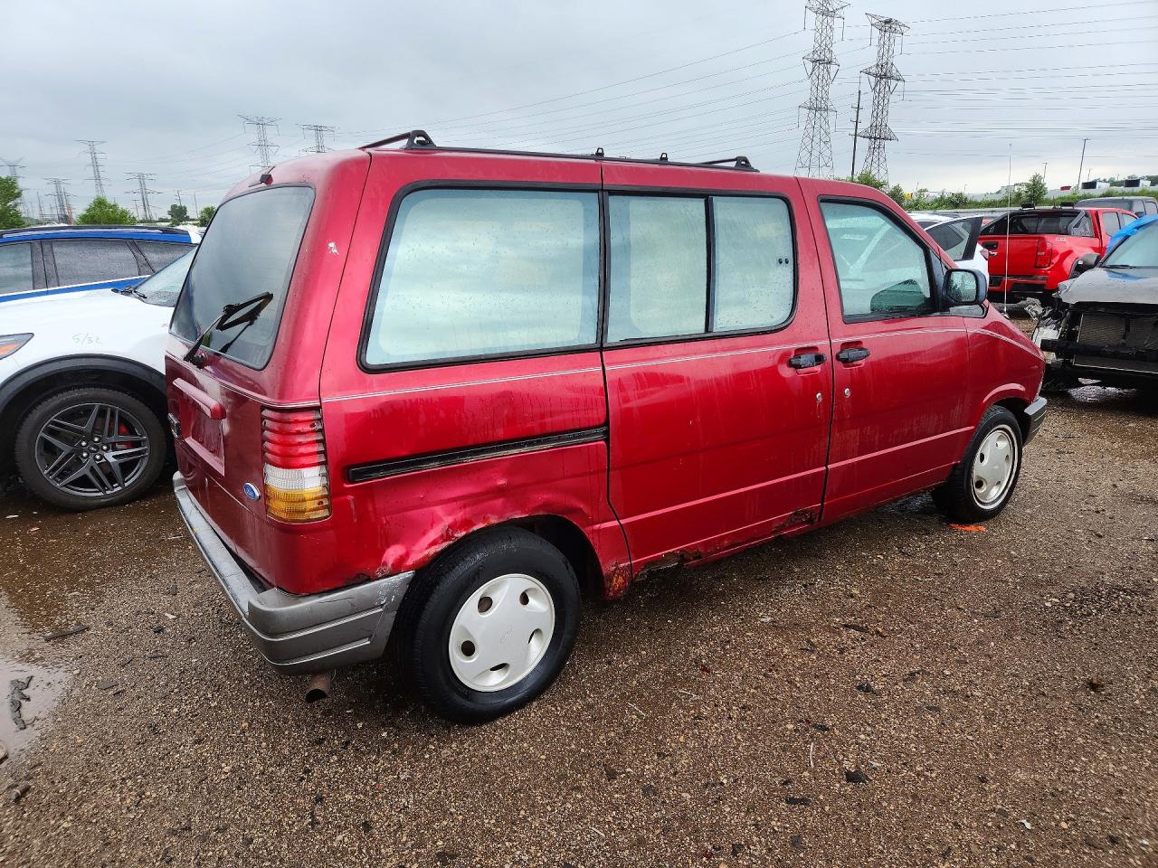 1996 Ford Aerostar Red vin: 1FMCA11U1TZB97287