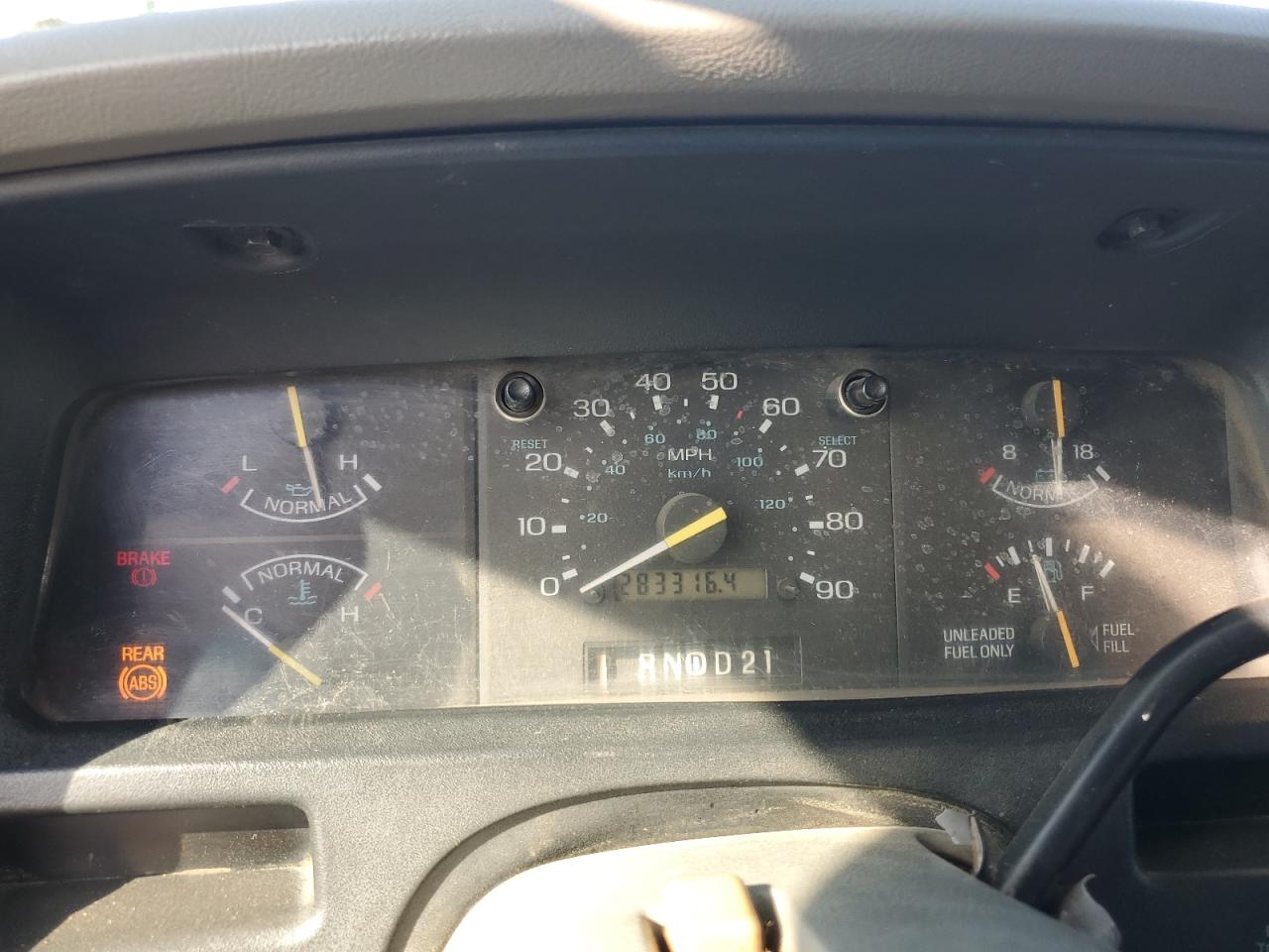 1995 Ford Aerostar Red vin: 1FMCA11U3SZC08031