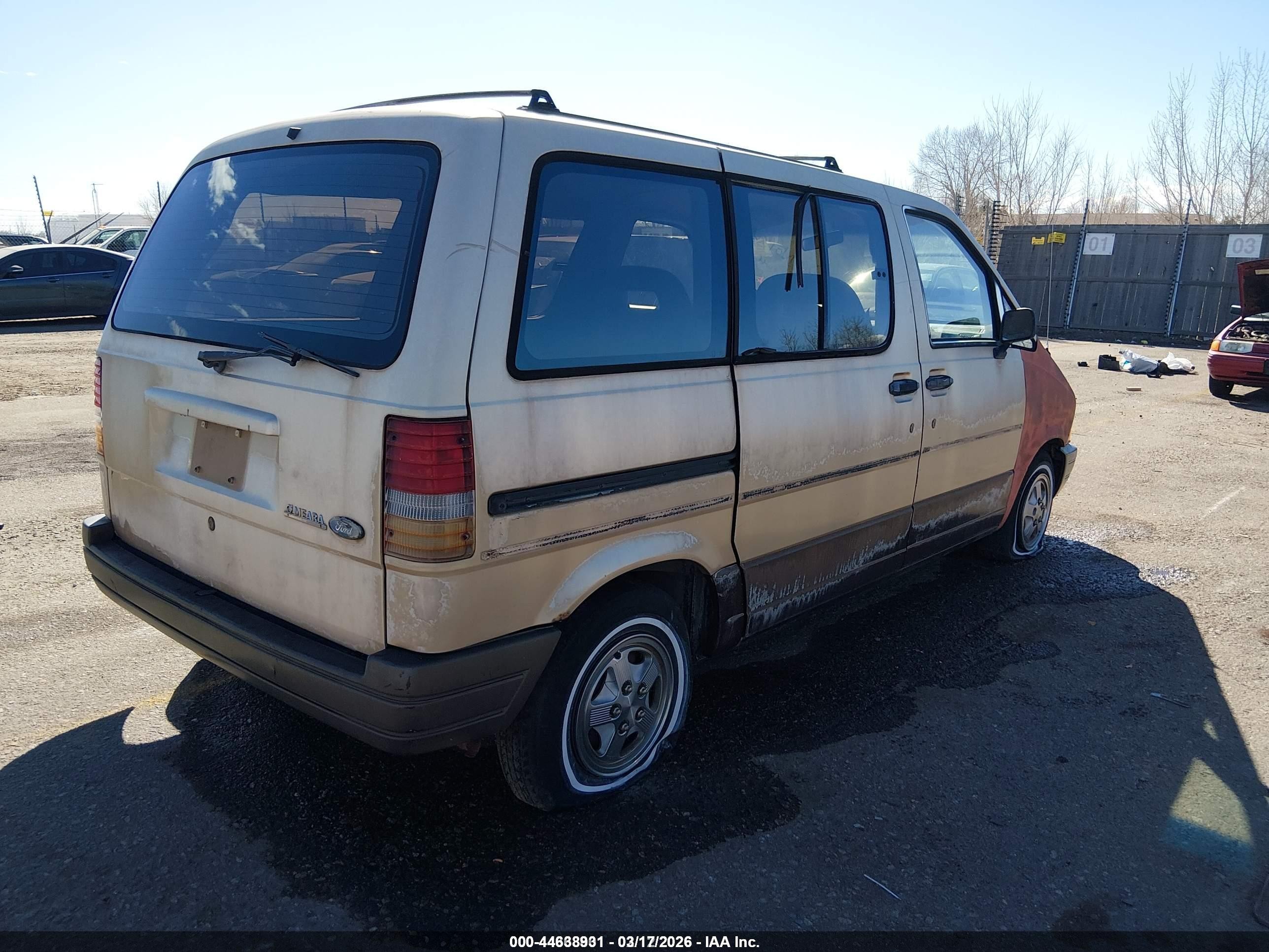 1987 Ford Aerostar Tan vin: 1FMCA11U4HZB63206