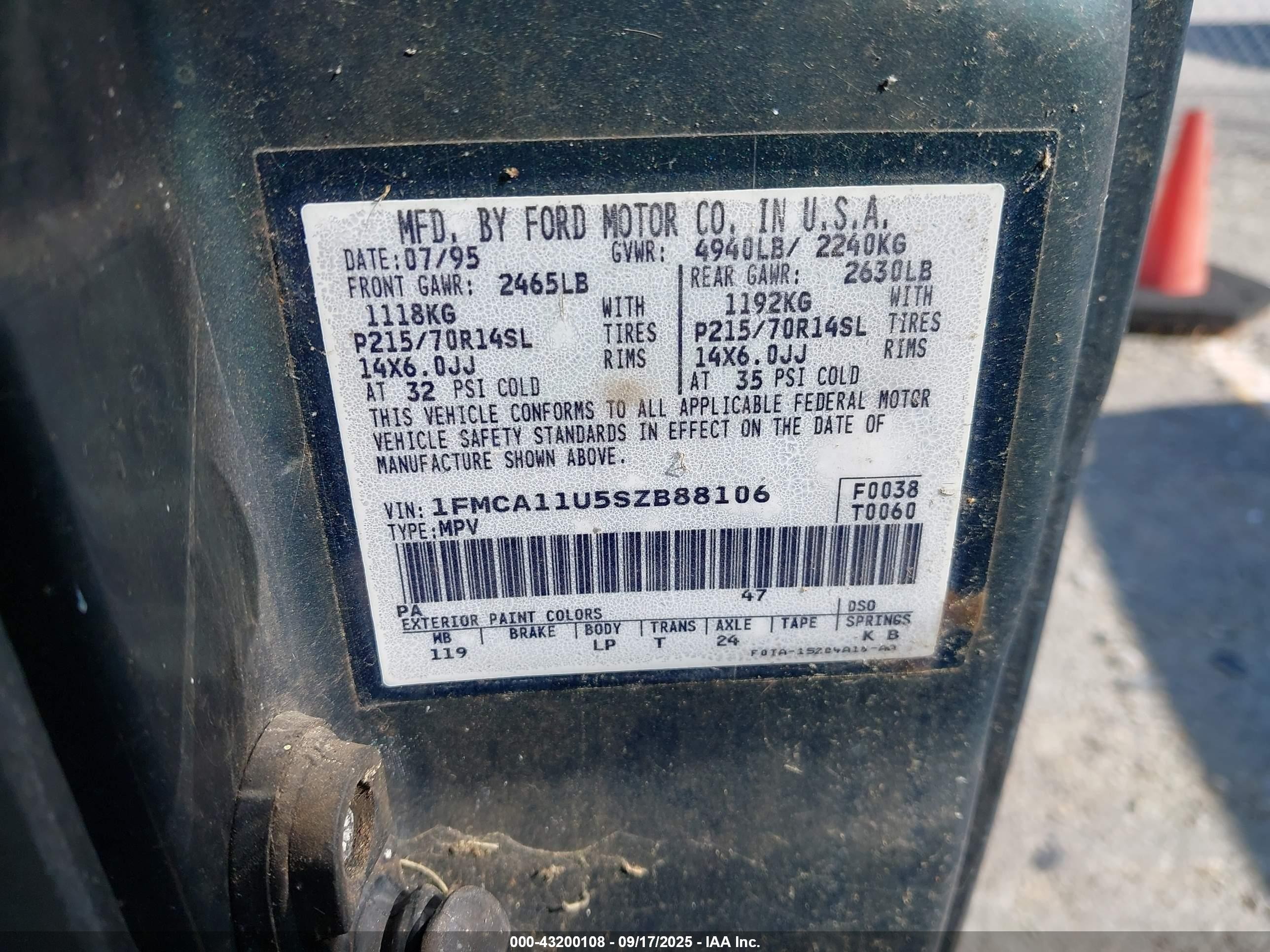 1995 Ford Aerostar   Green vin: 1FMCA11U5SZB88106