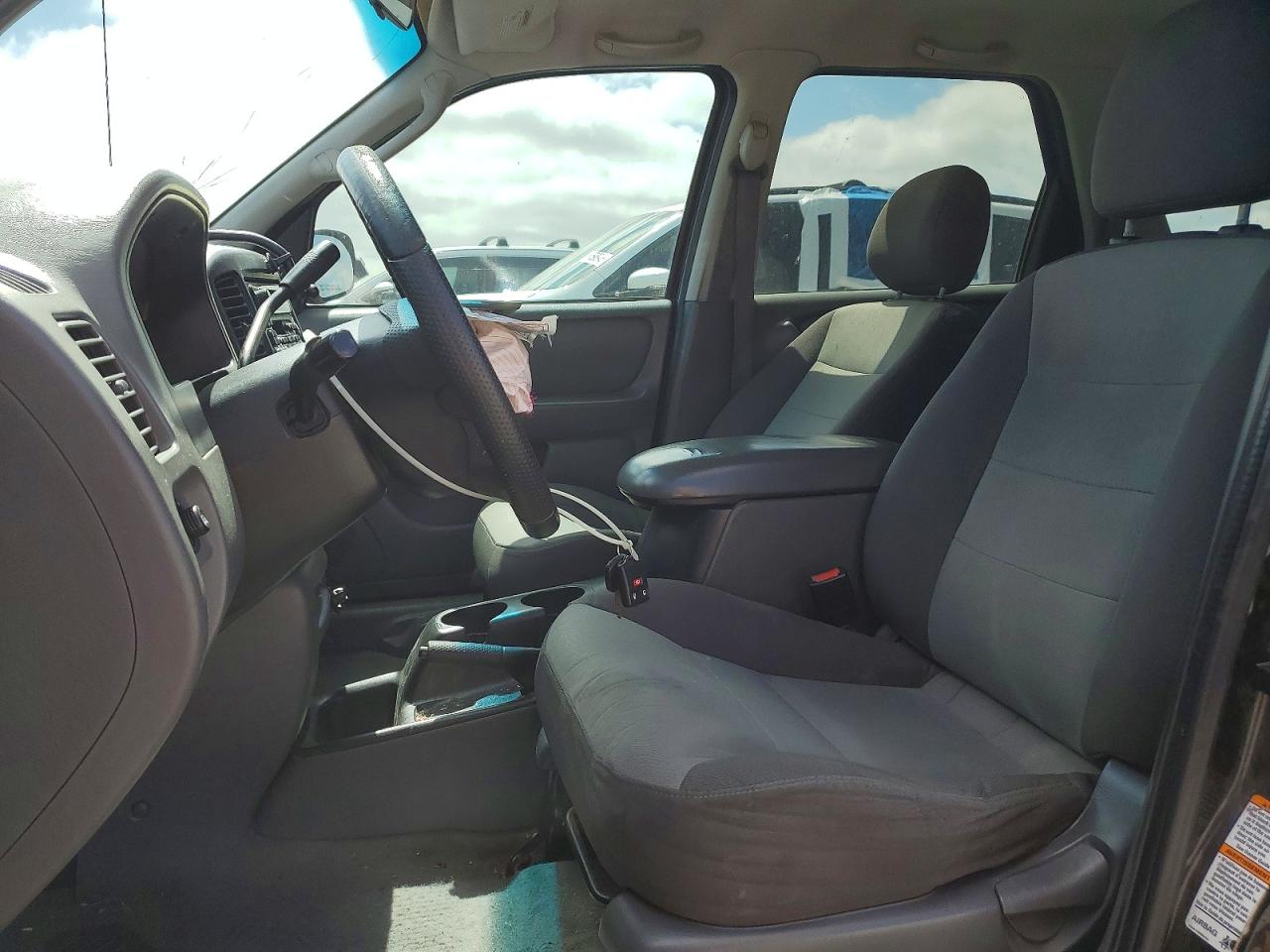 2003 Ford Escape Xls Black vin: 1FMCU02143KA33286