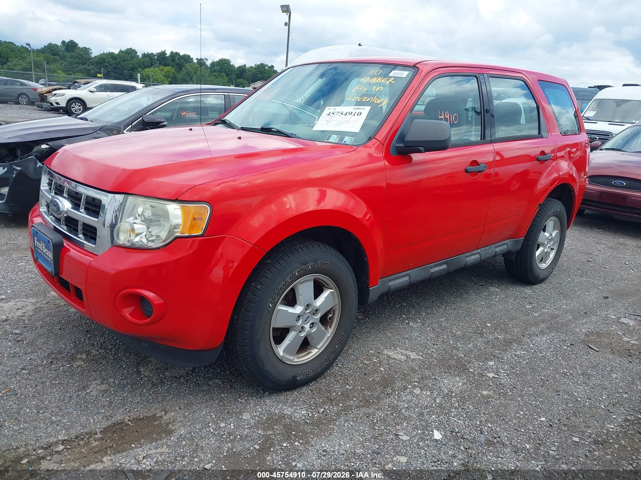 2009 Ford Escape Xls/xls Manual Красный vin: 1FMCU02719KA33114
