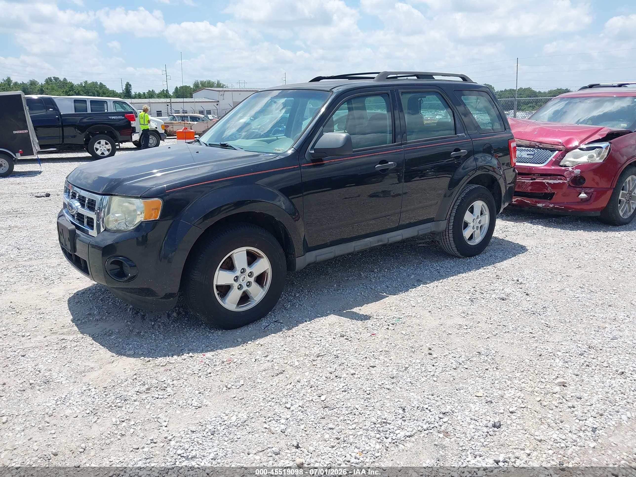 2009 Ford Escape Xls/xls Manual Black vin: 1FMCU02729KB85998
