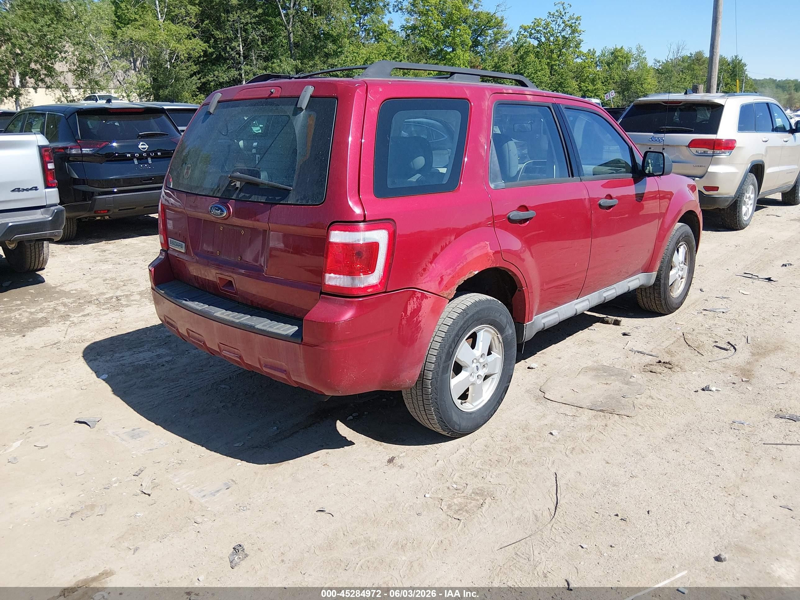 2009 Ford Escape Xls/xls Manual Красный vin: 1FMCU02749KC48812