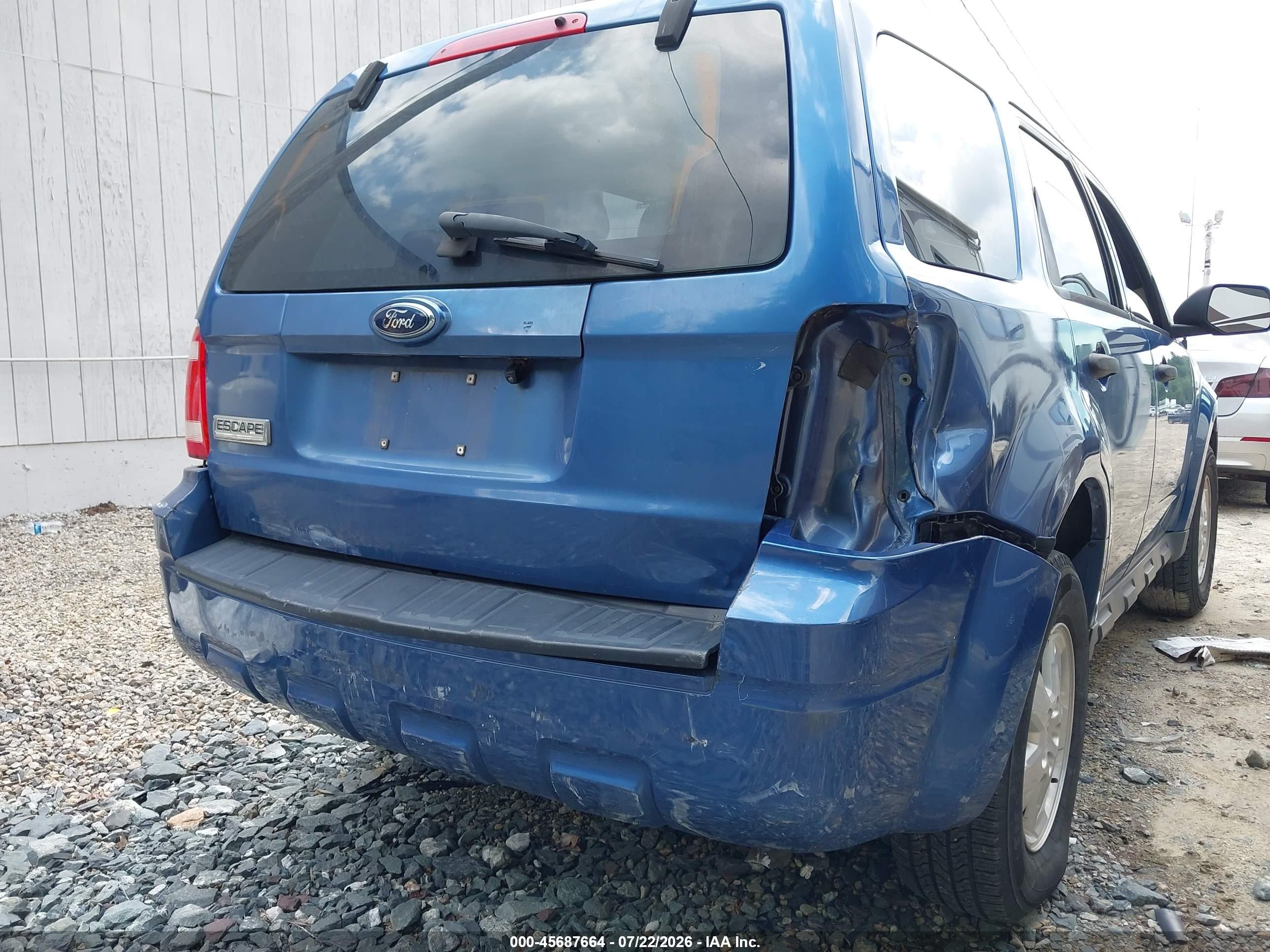 2009 Ford Escape Xls/xls Manual Blue vin: 1FMCU02759KA74880