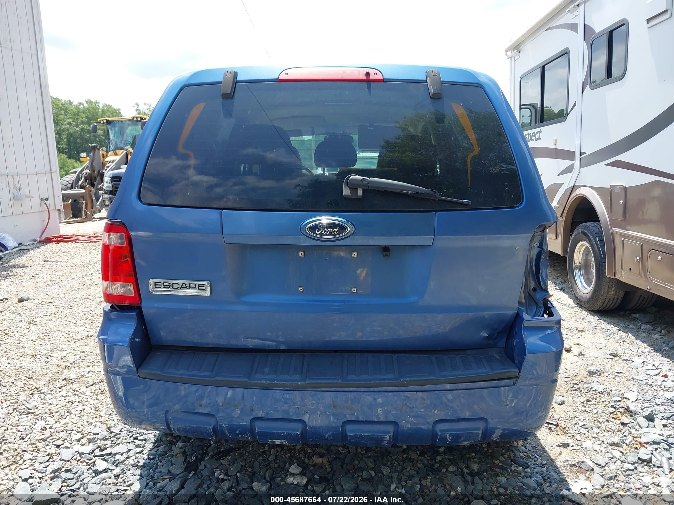 2009 Ford Escape Xls/xls Manual Blue vin: 1FMCU02759KA74880