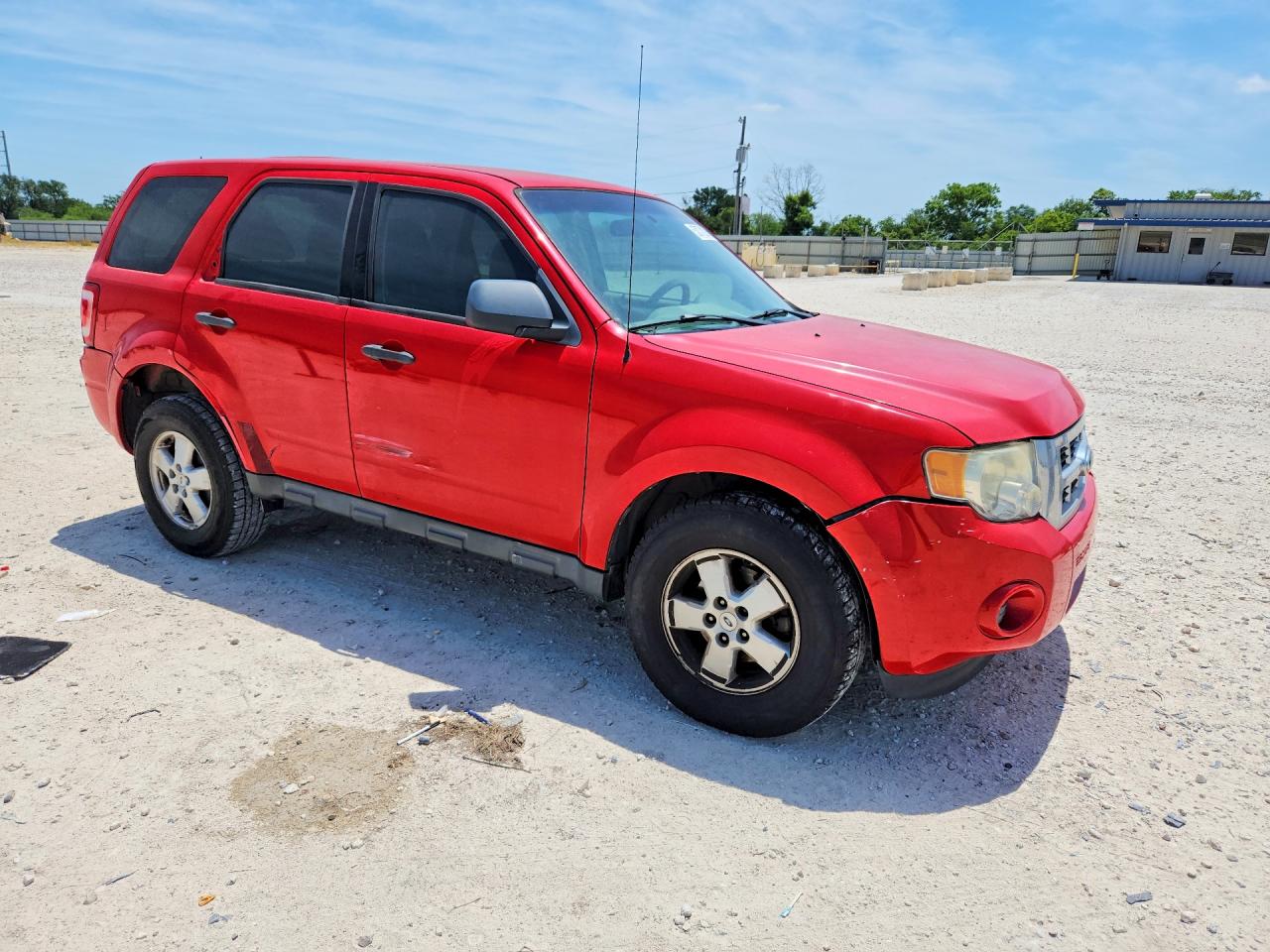 2009 Ford Escape Xls Red vin: 1FMCU02769KA13392