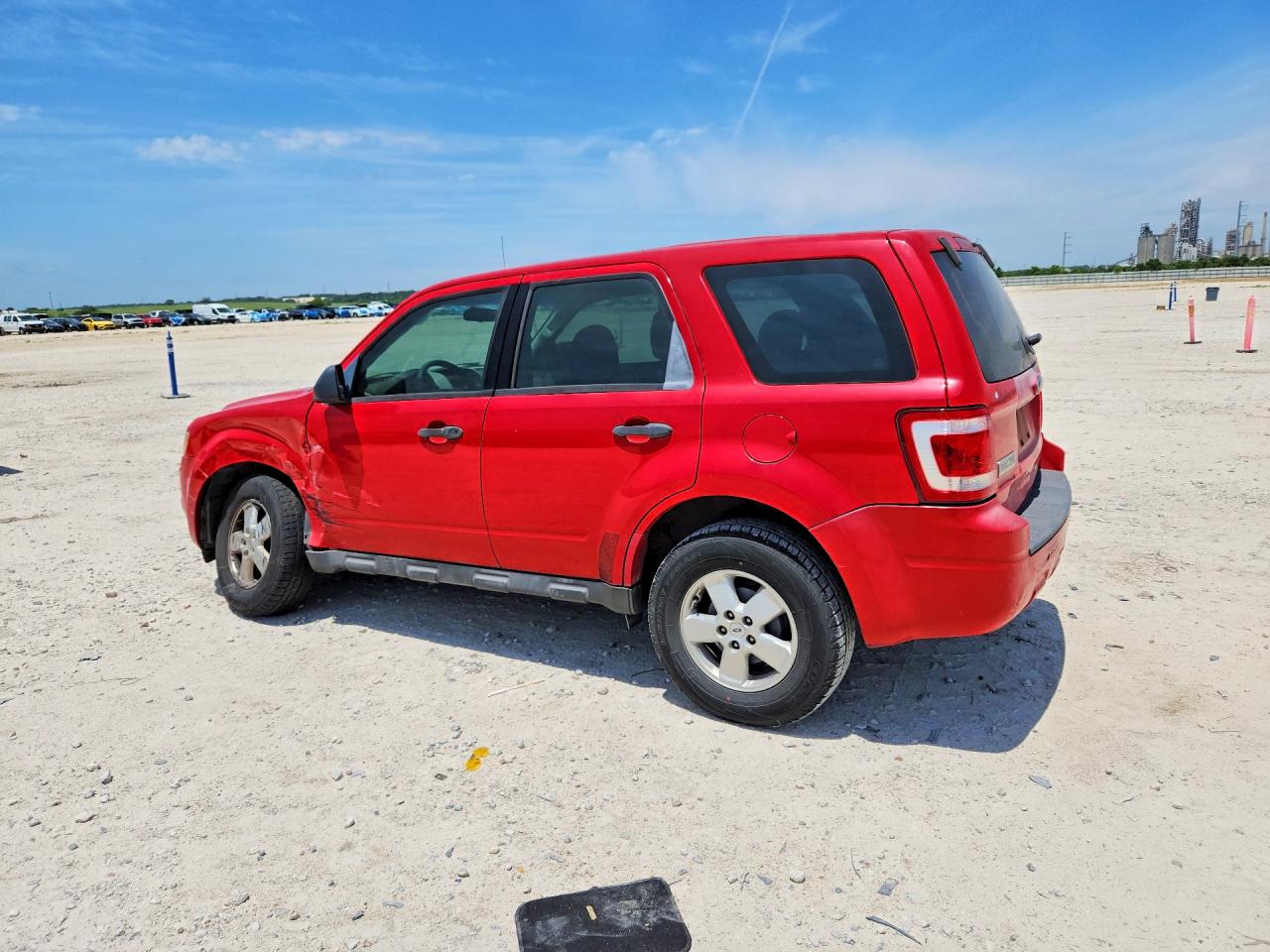 2009 Ford Escape Xls Red vin: 1FMCU02769KA13392