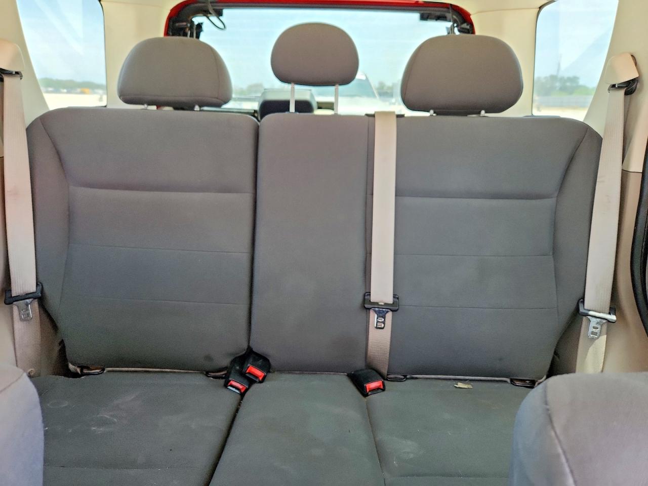 2009 Ford Escape Xls Red vin: 1FMCU02769KA13392