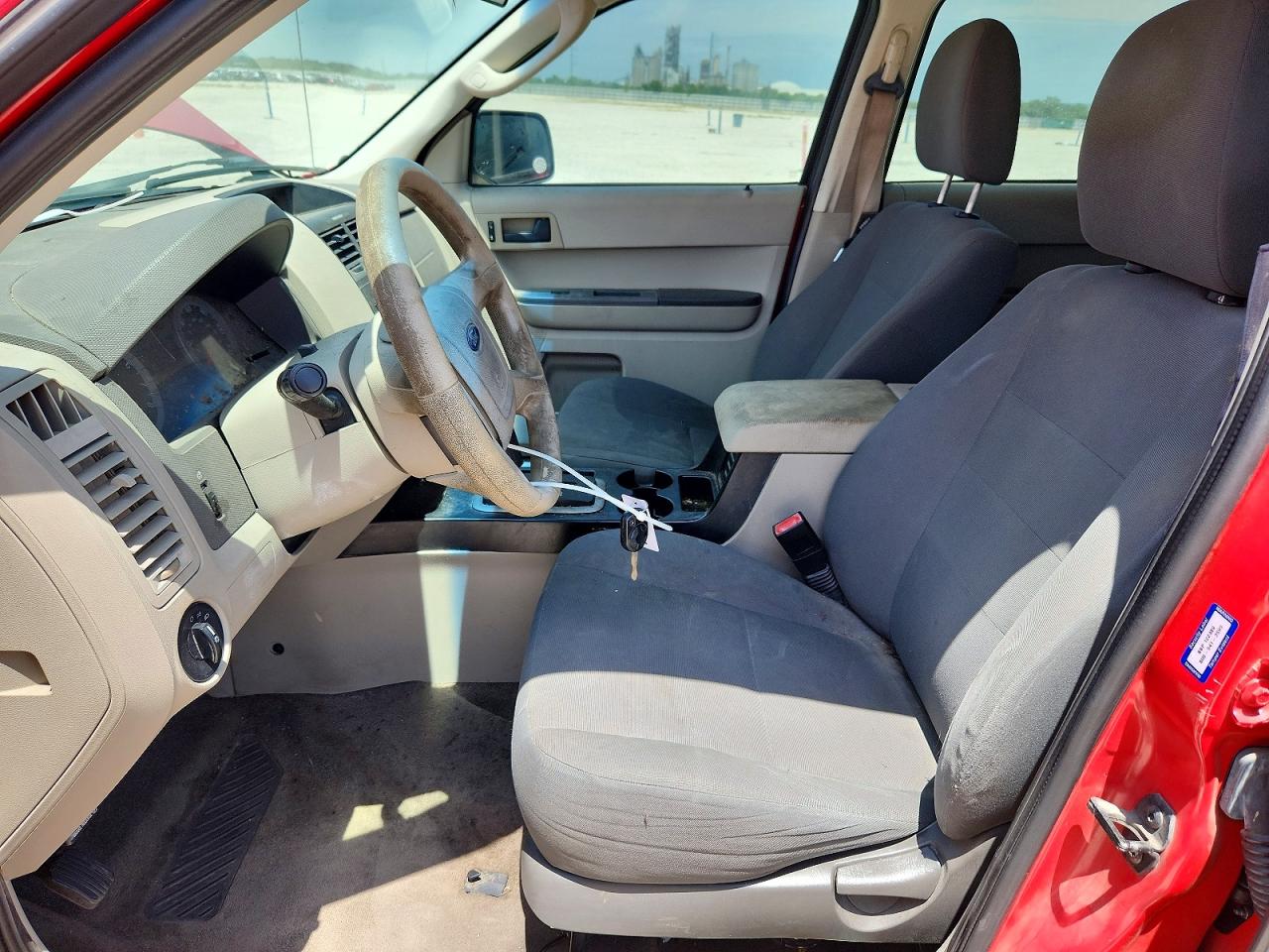 2009 Ford Escape Xls Red vin: 1FMCU02769KA13392