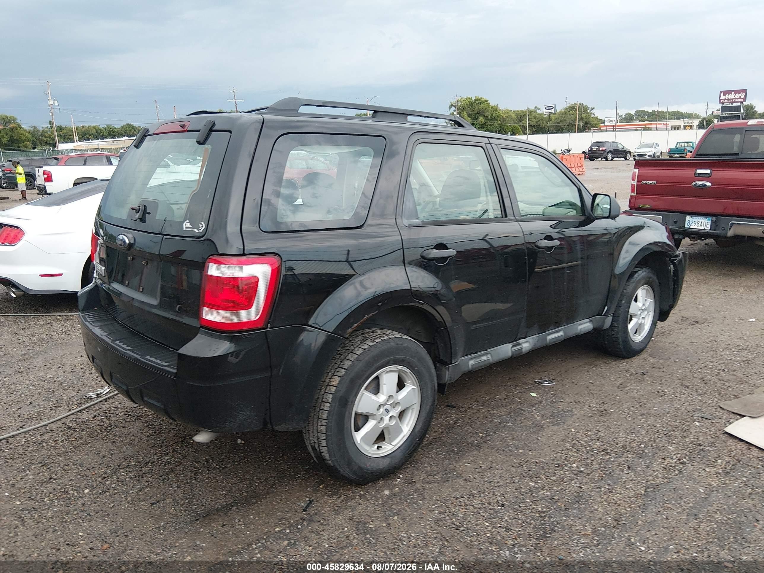 2009 Ford Escape Xls/xls Manual Black vin: 1FMCU02769KC86218