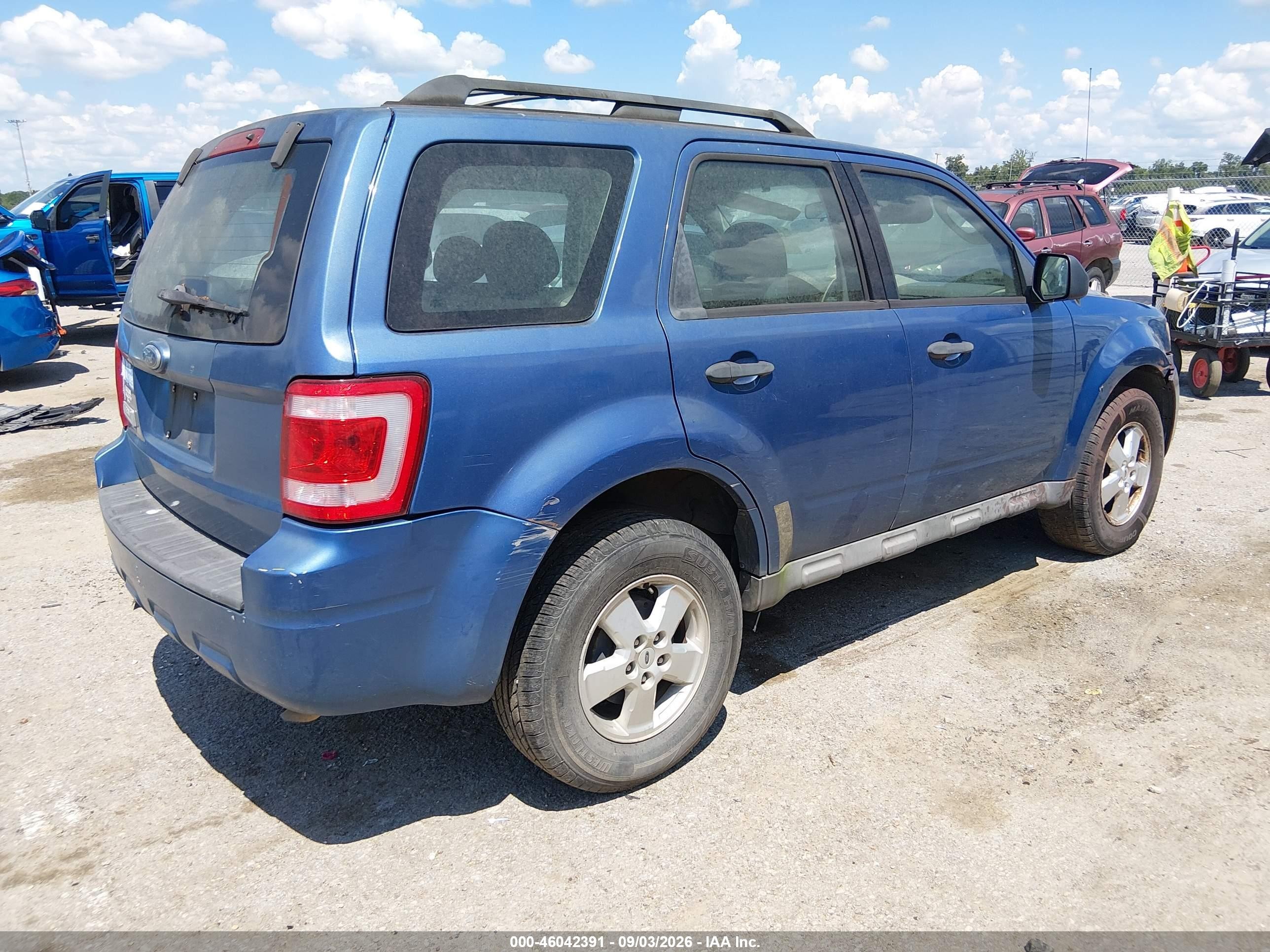 2009 Ford Escape Xls/xls Manual Blue vin: 1FMCU02779KB93997