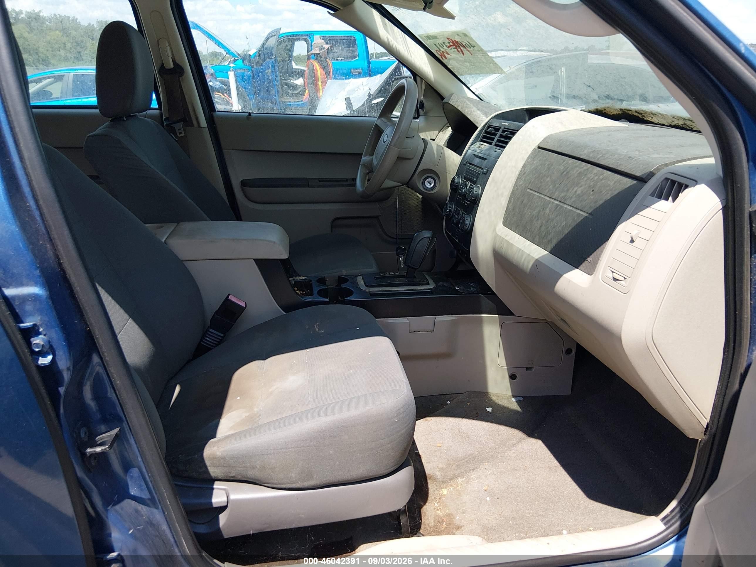2009 Ford Escape Xls/xls Manual Blue vin: 1FMCU02779KB93997
