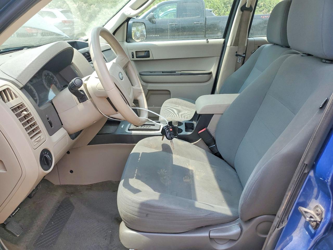 2009 Ford Escape Blue vin: 1FMCU02789KA26838