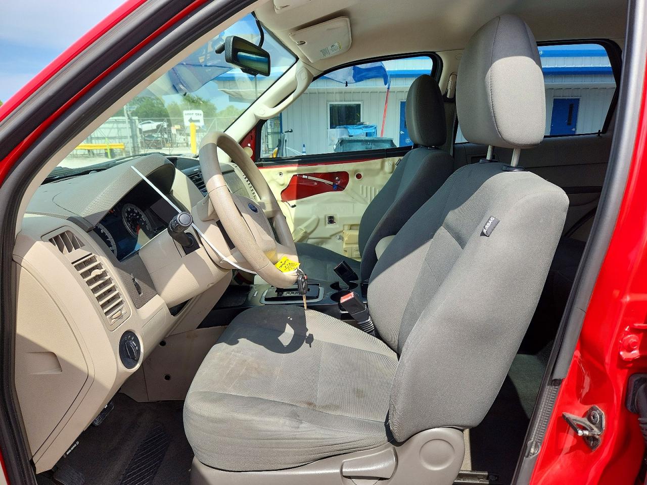 2009 Ford Escape Xls Красный vin: 1FMCU02789KB08178