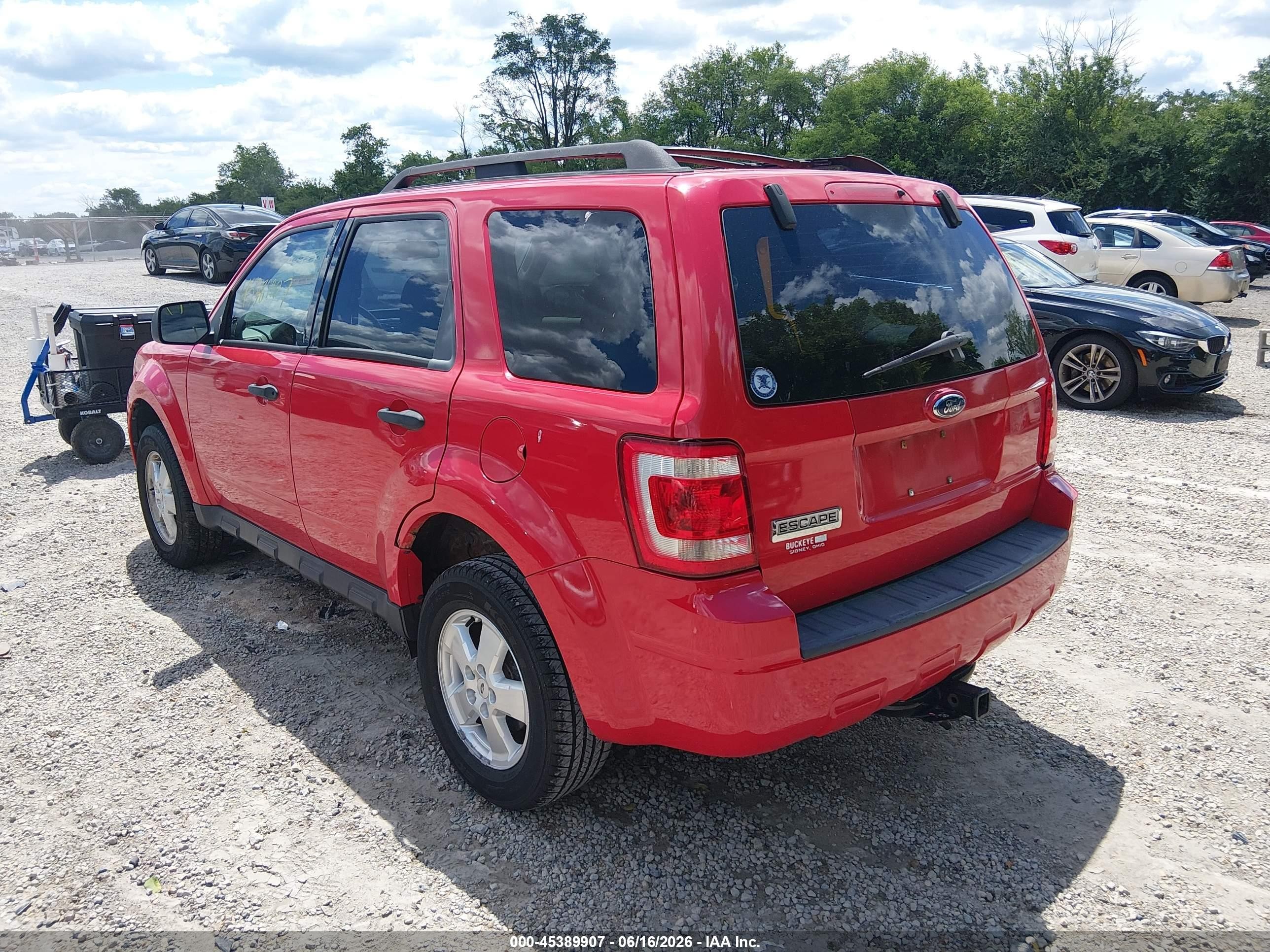 2009 Ford Escape Xls/xls Manual Red vin: 1FMCU027X9KA21835