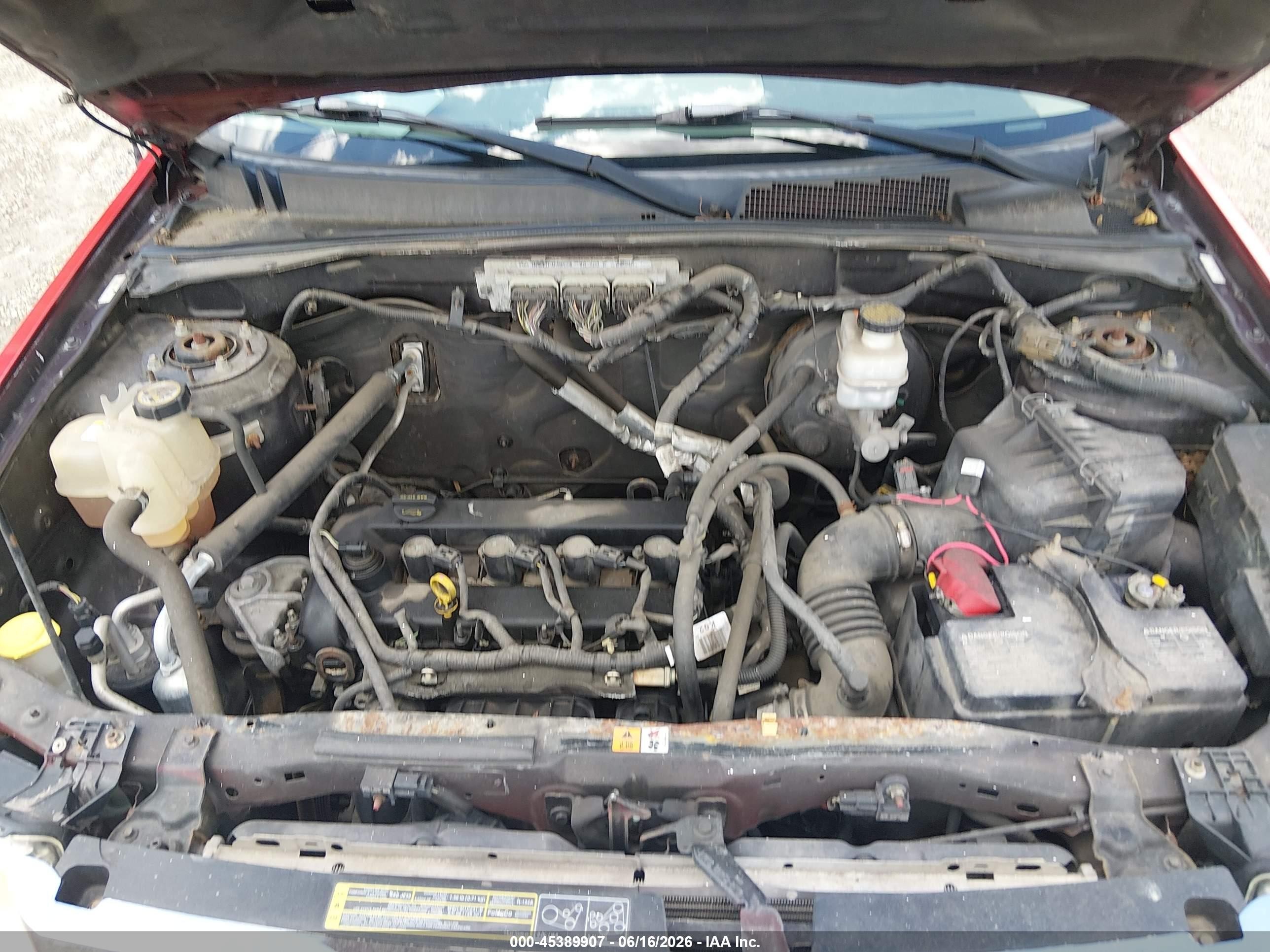 2009 Ford Escape Xls/xls Manual Red vin: 1FMCU027X9KA21835