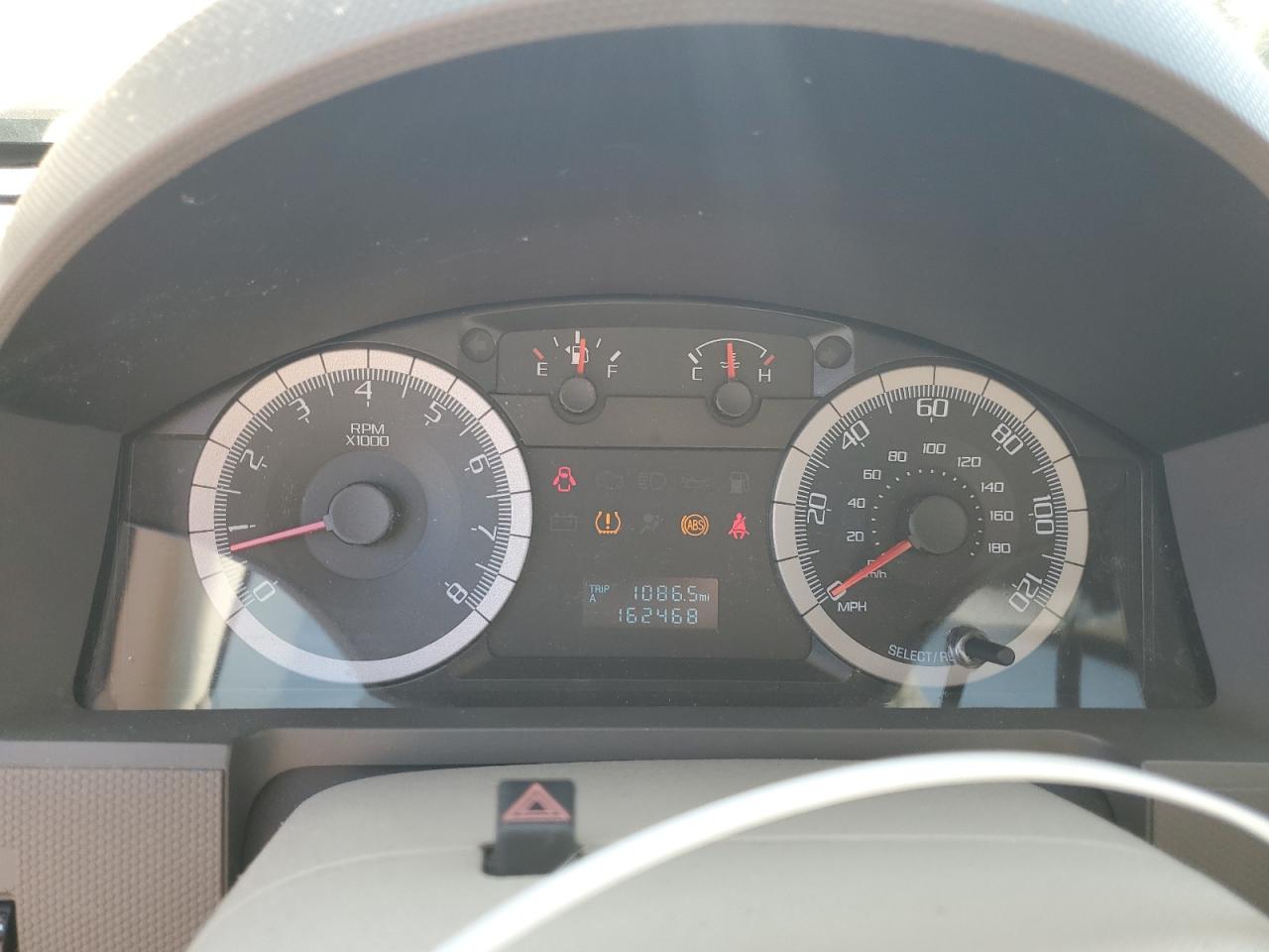 2009 Ford Escape Xls White vin: 1FMCU027X9KA74907 Damage: Warning Light - Abs, On, Unacceptable