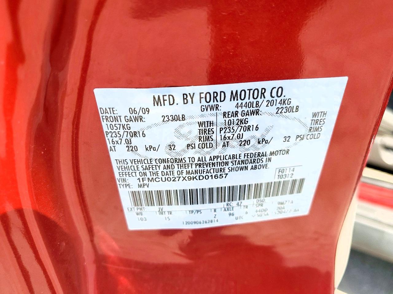 2009 Ford Escape Xls Red vin: 1FMCU027X9KD01657