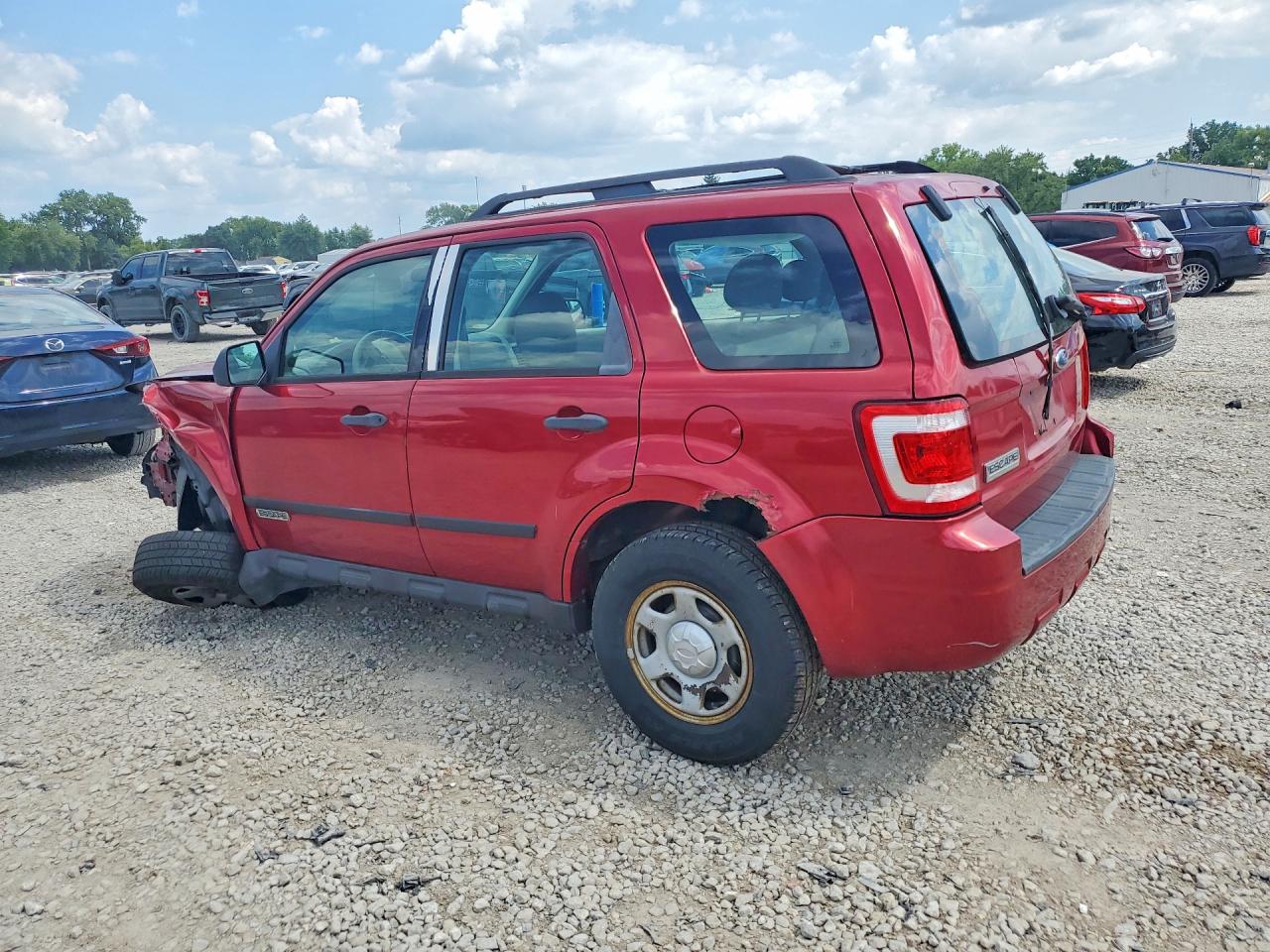 2008 Ford Escape Xls Красный vin: 1FMCU02Z08KA21066