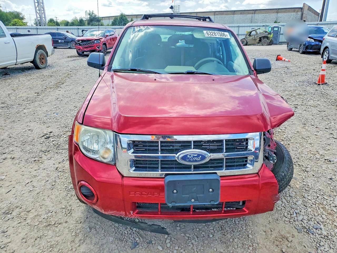 2008 Ford Escape Xls Красный vin: 1FMCU02Z08KA21066