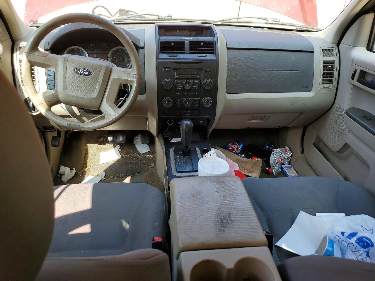 2008 Ford Escape Xls Красный vin: 1FMCU02Z08KC08551