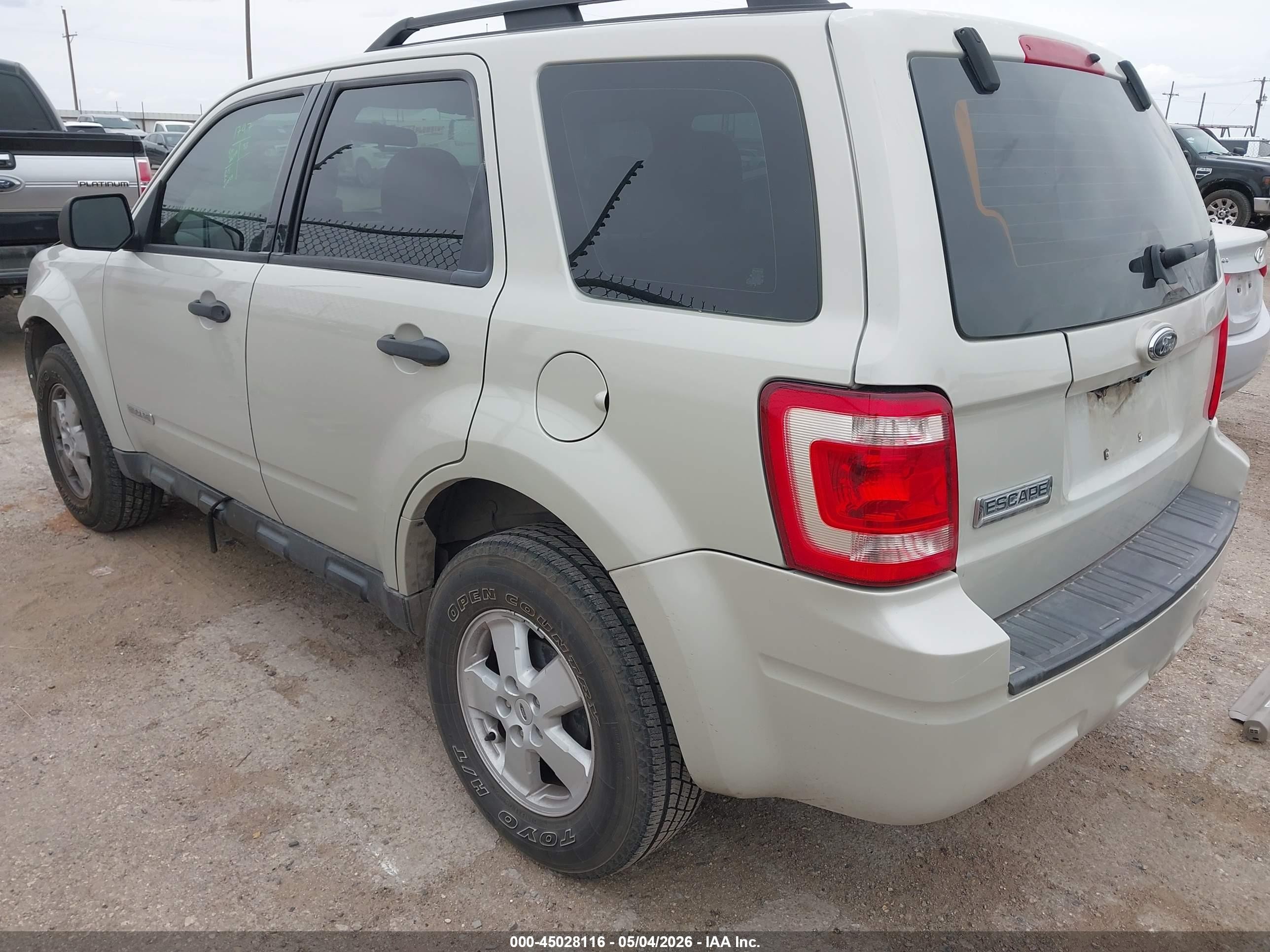 2008 Ford Escape Xls Beige vin: 1FMCU02Z08KE11052