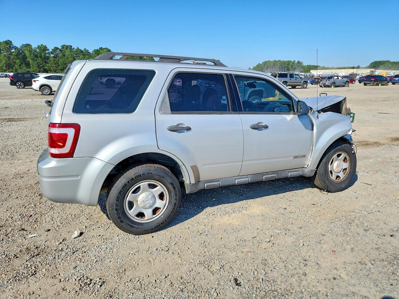 2008 Ford Escape Xls Silver vin: 1FMCU02Z28KB09360