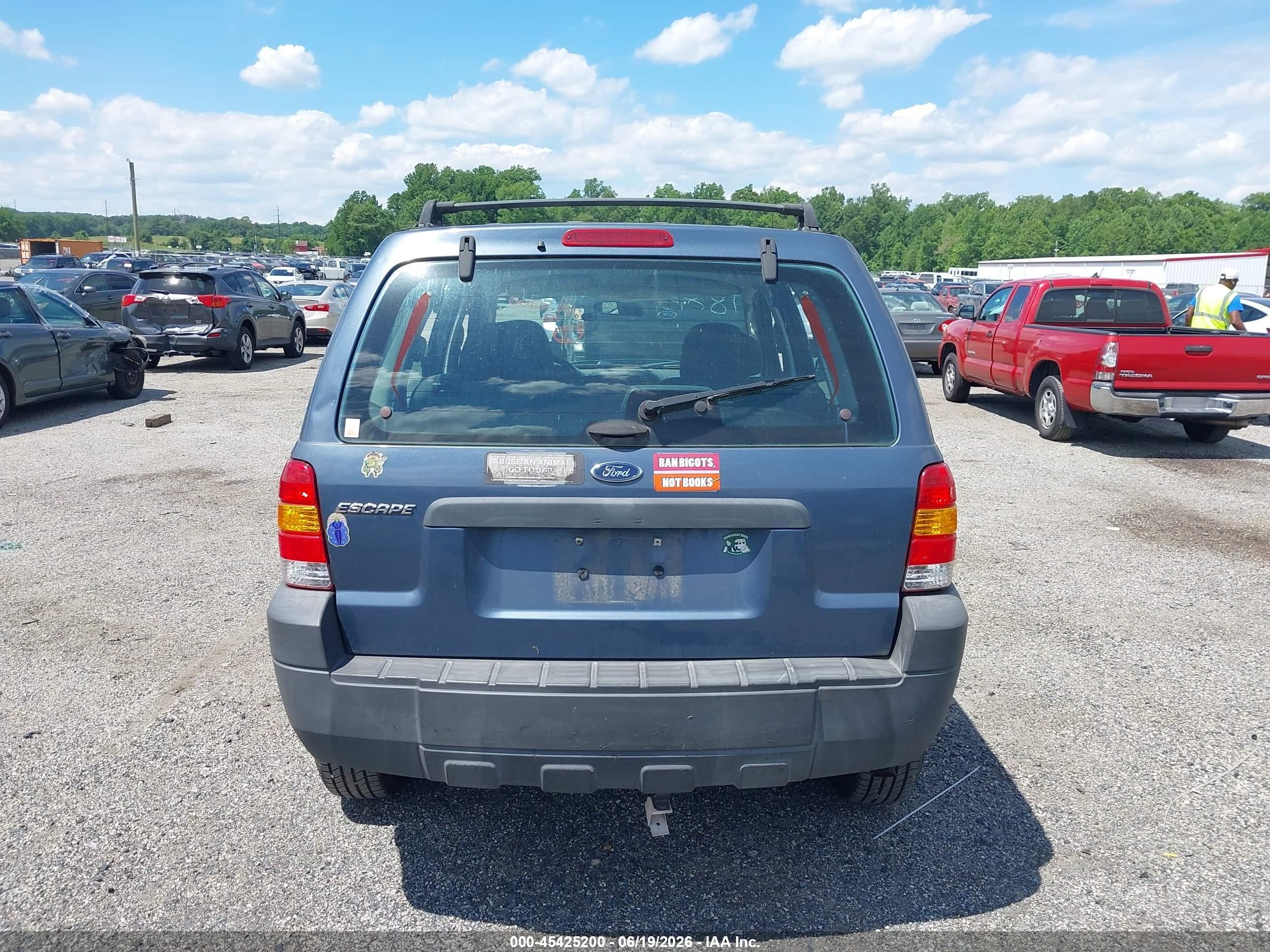 2006 Ford Escape Xls Blue vin: 1FMCU02Z36KA41888