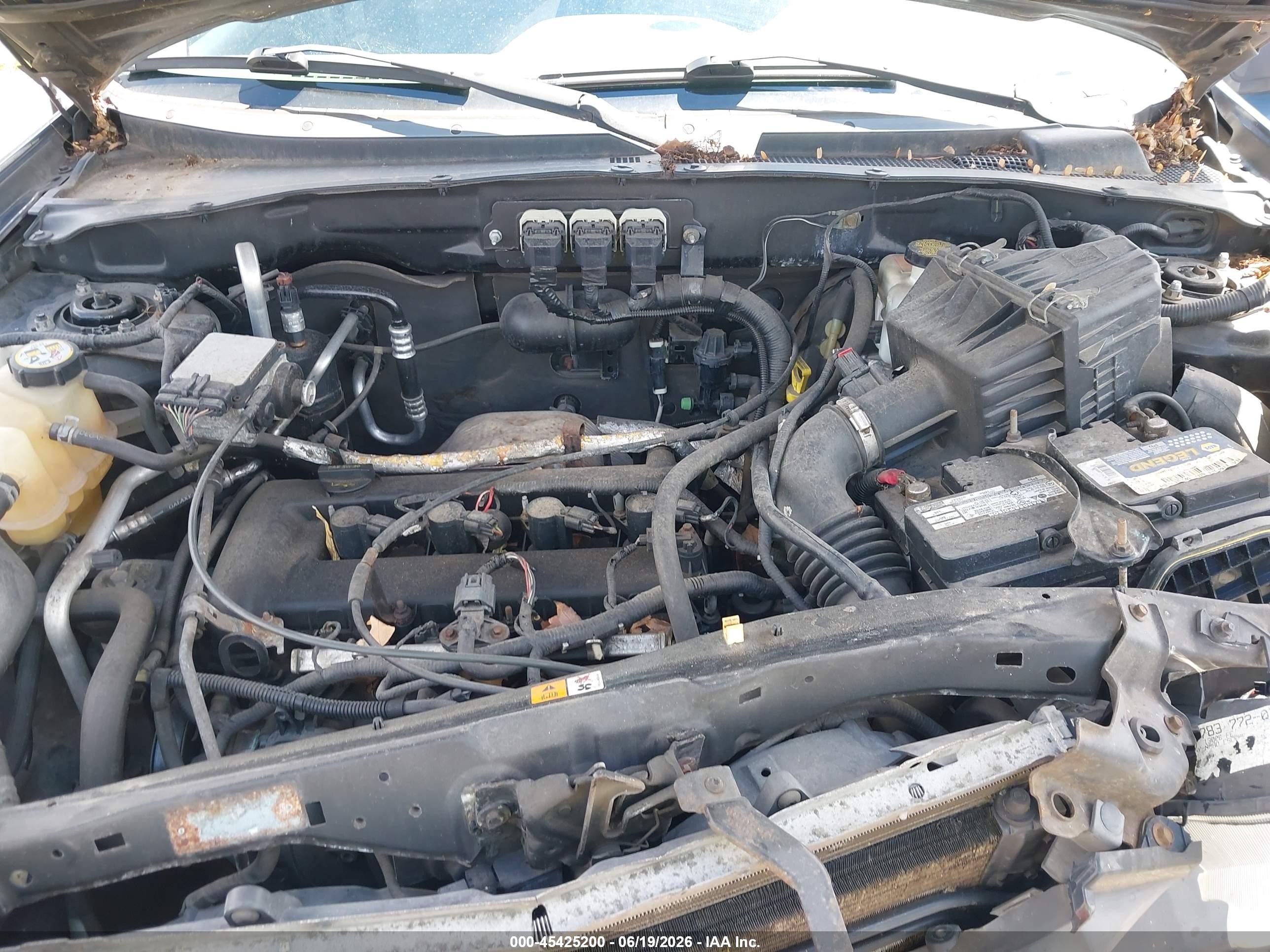 2006 Ford Escape Xls Blue vin: 1FMCU02Z36KA41888