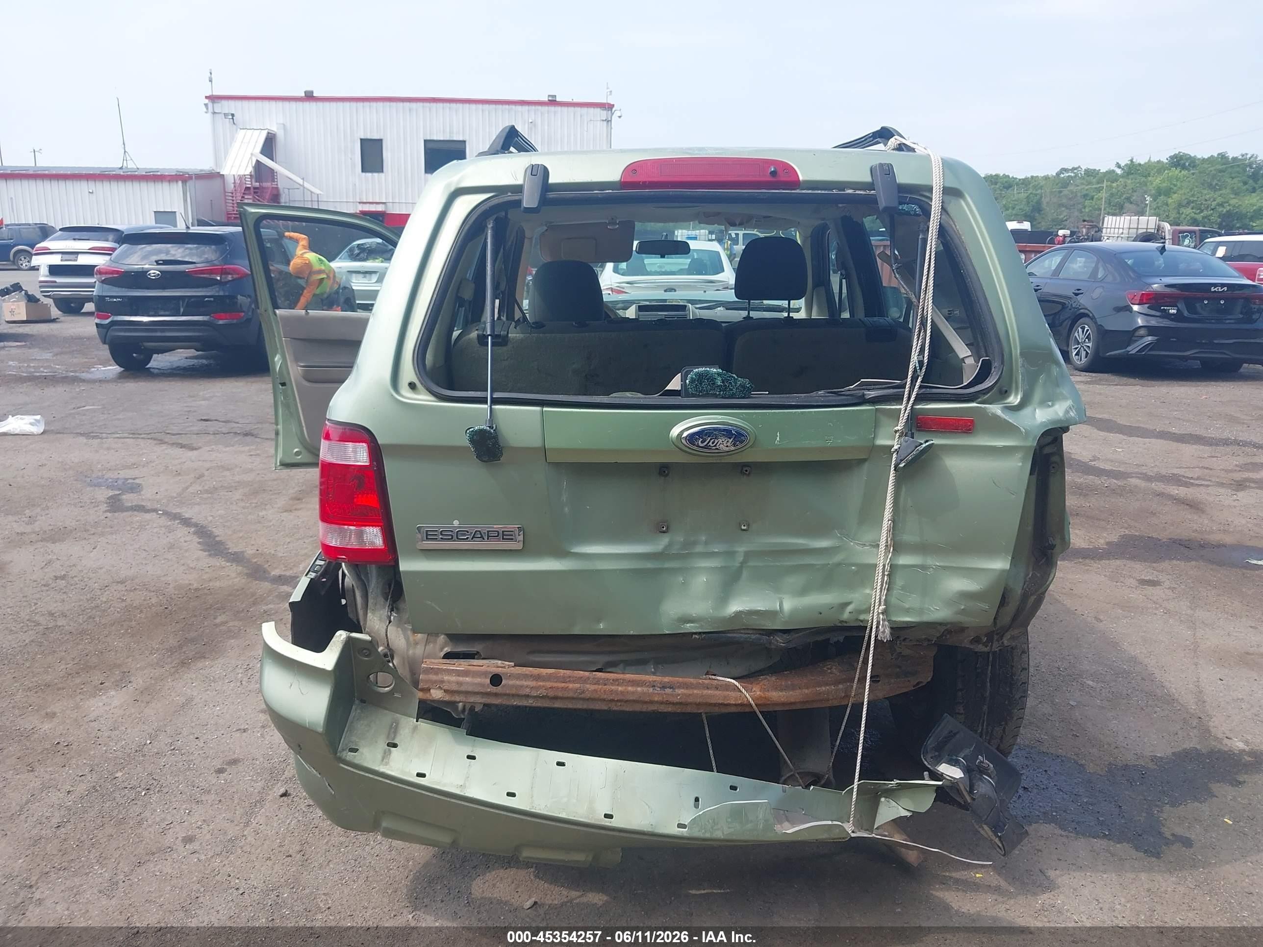 2008 Ford Escape Xls/xls Manual Green vin: 1FMCU02Z38KB26913