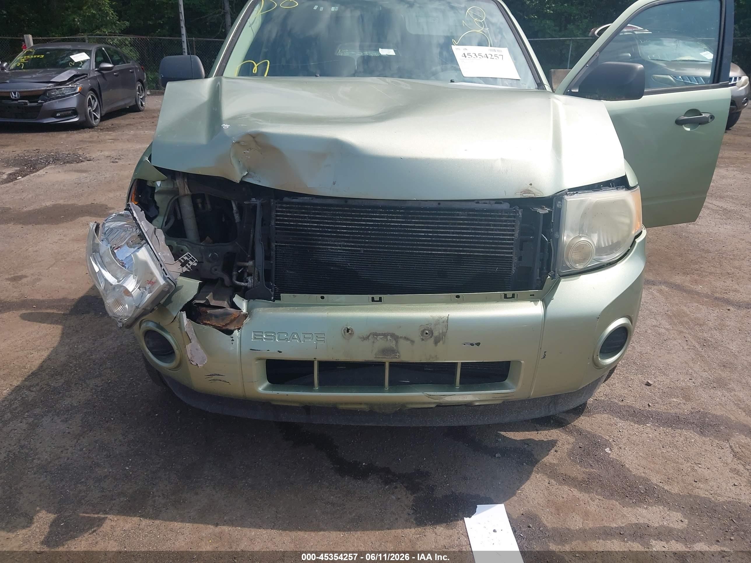 2008 Ford Escape Xls/xls Manual Green vin: 1FMCU02Z38KB26913